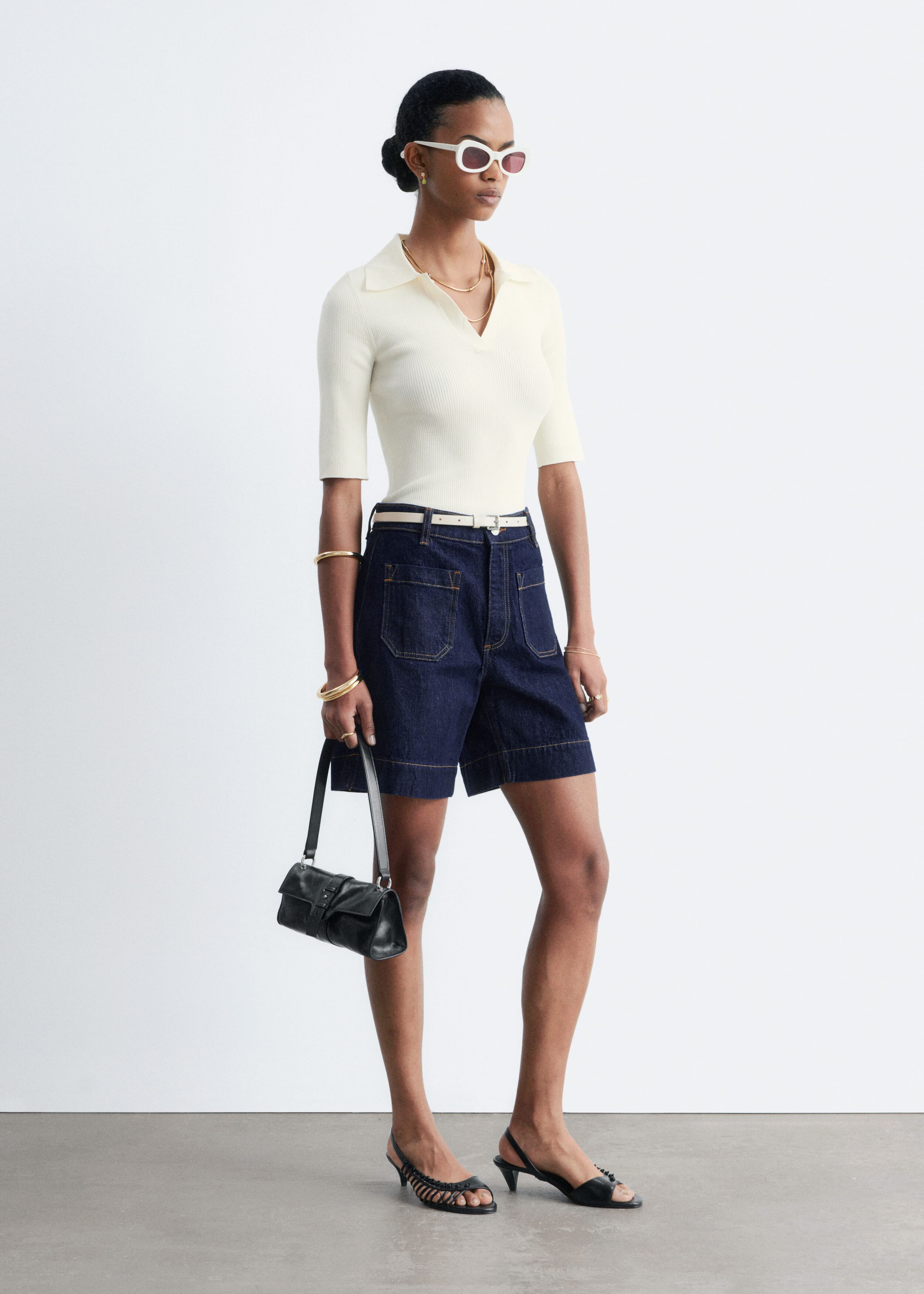 Image of Jeansshorts mit hohem Bund