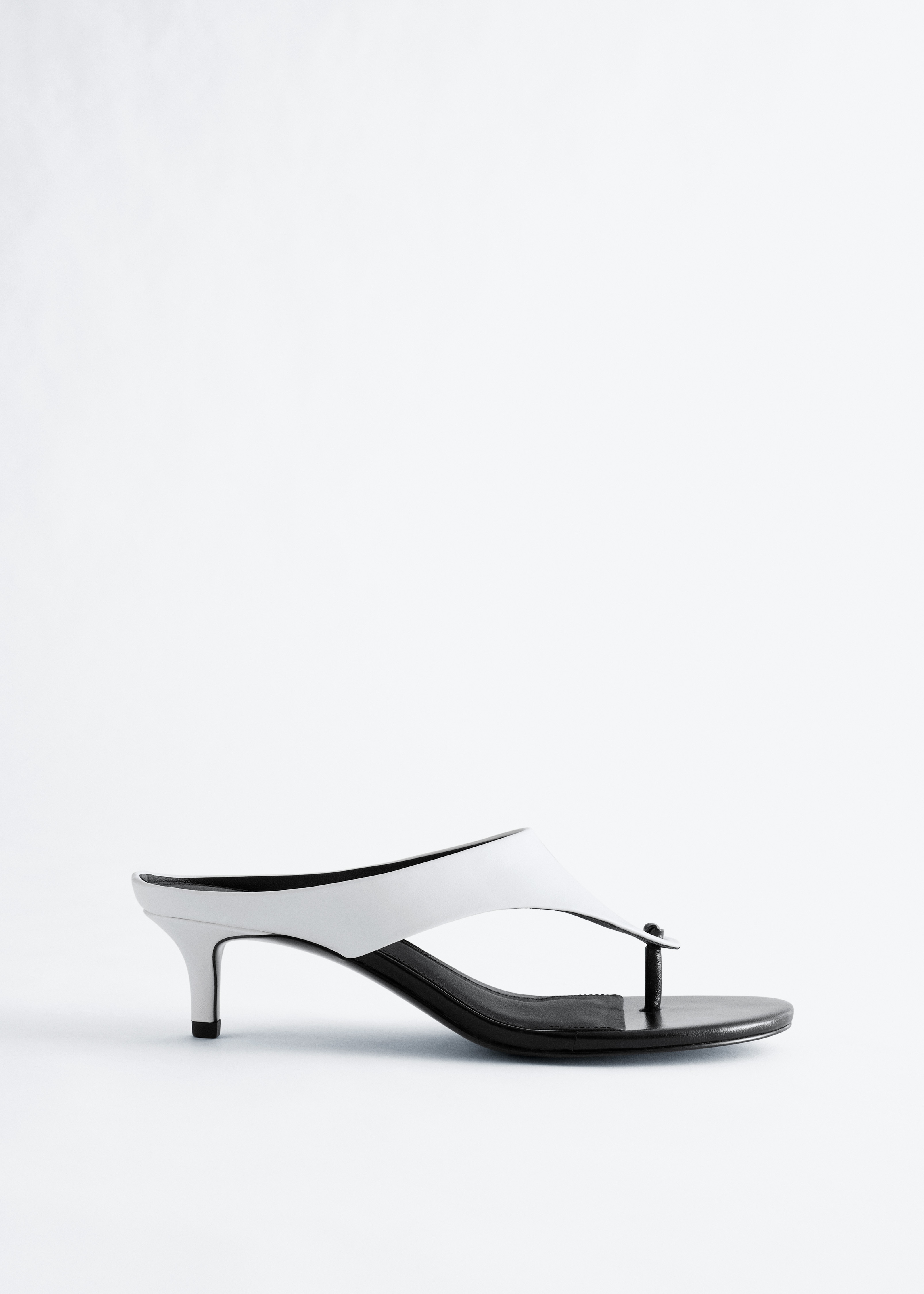 Bőr Alacsony Sarkú Cipők-Fehér