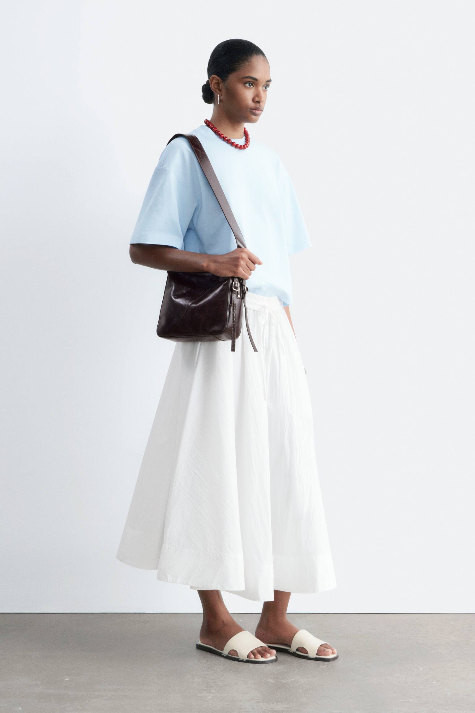 Boxy T-Shirt - Light Blue/Yellow/Black/Red/Grey/White/Brown - 5