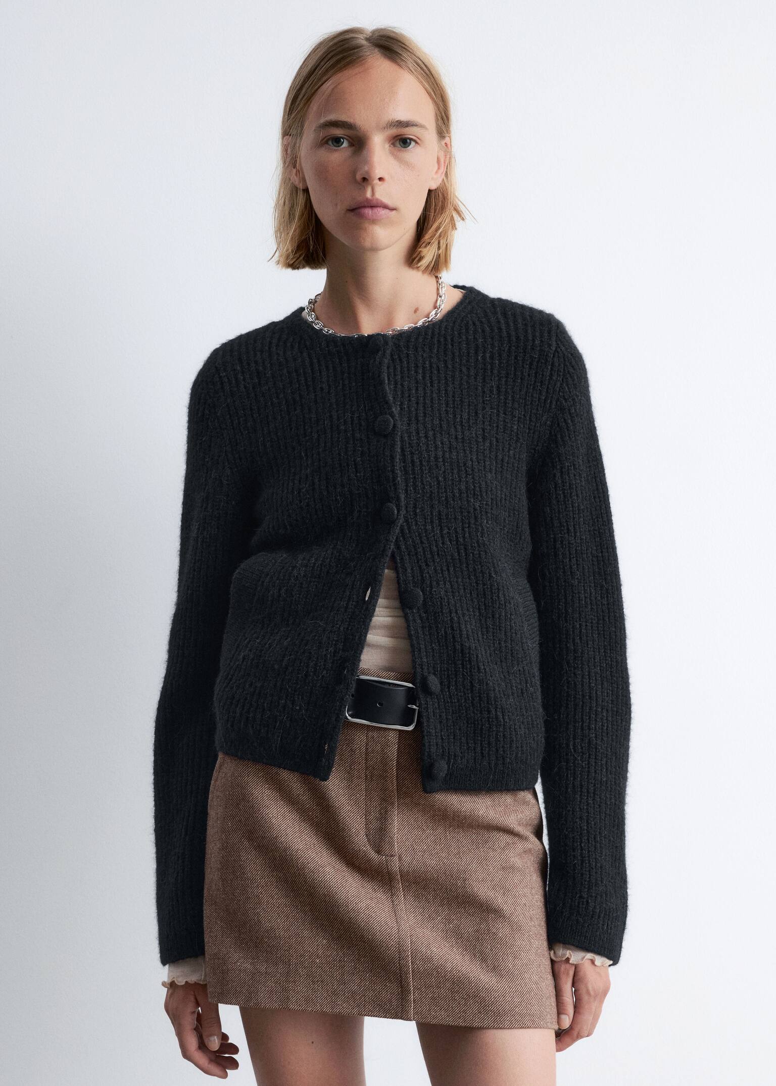 Rippstrickjacke - Schwarz/Graubraun/Dunkelviolett - 6