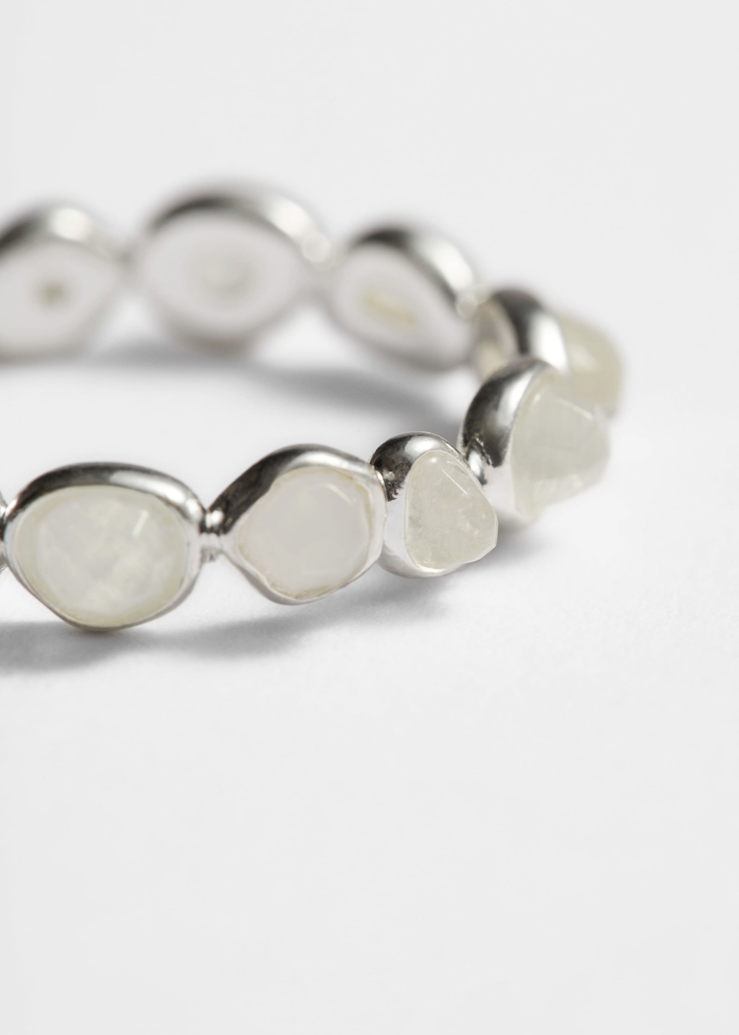 Image of Bague en pierres de verre naturelles