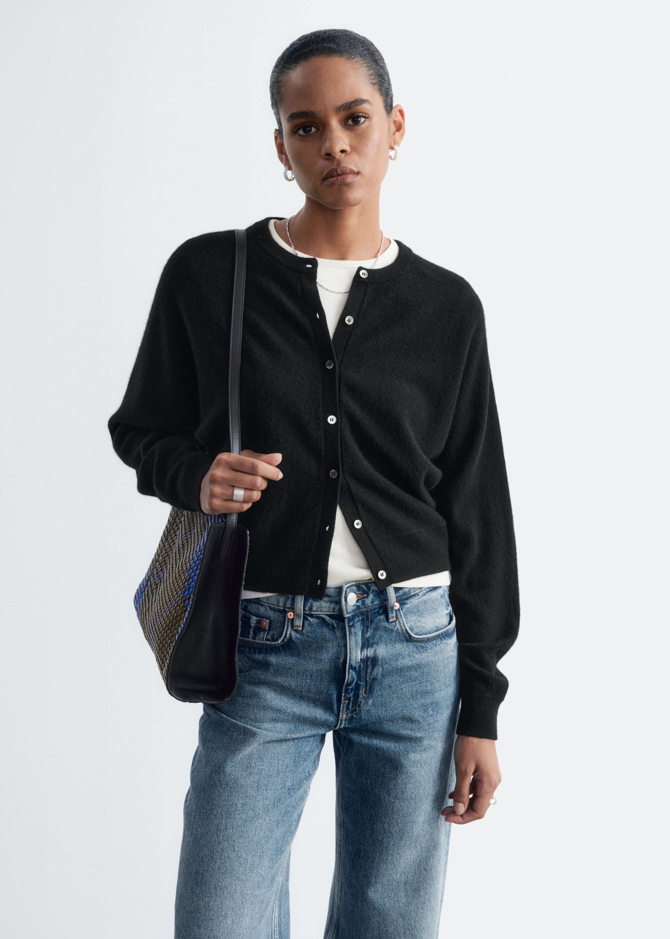 Cashmere Cardigan - Black - Lookbook