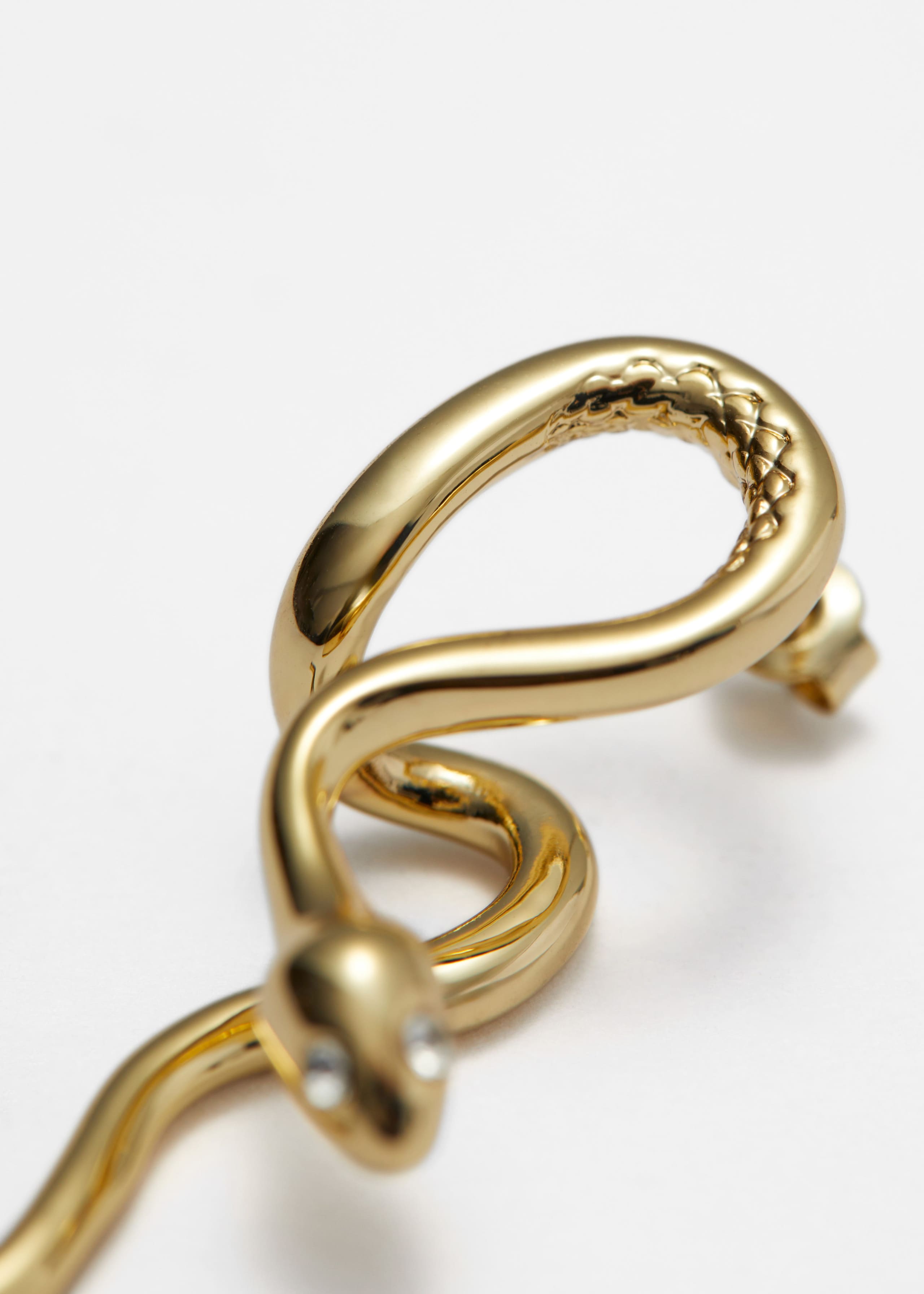 Snake Pendant Earrings - {{variantName}} - Descriptive Detail