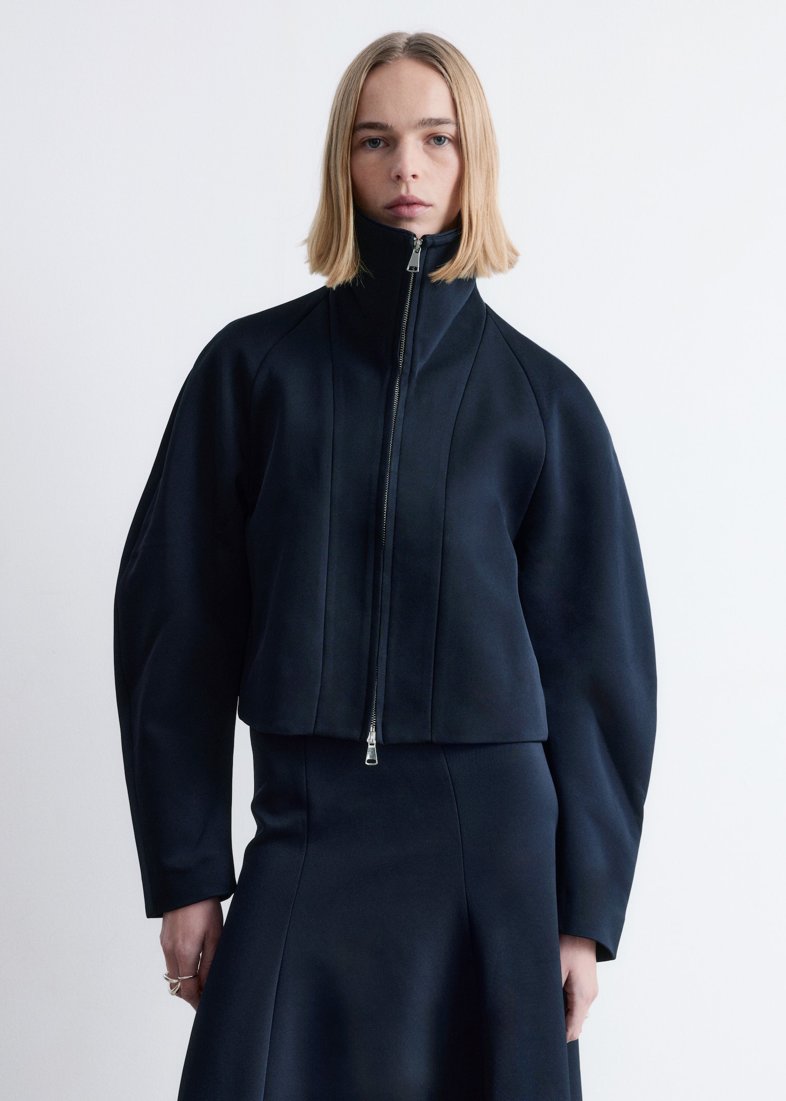 Jacke mit skulpturalen Ärmeln - Navyblau - 1