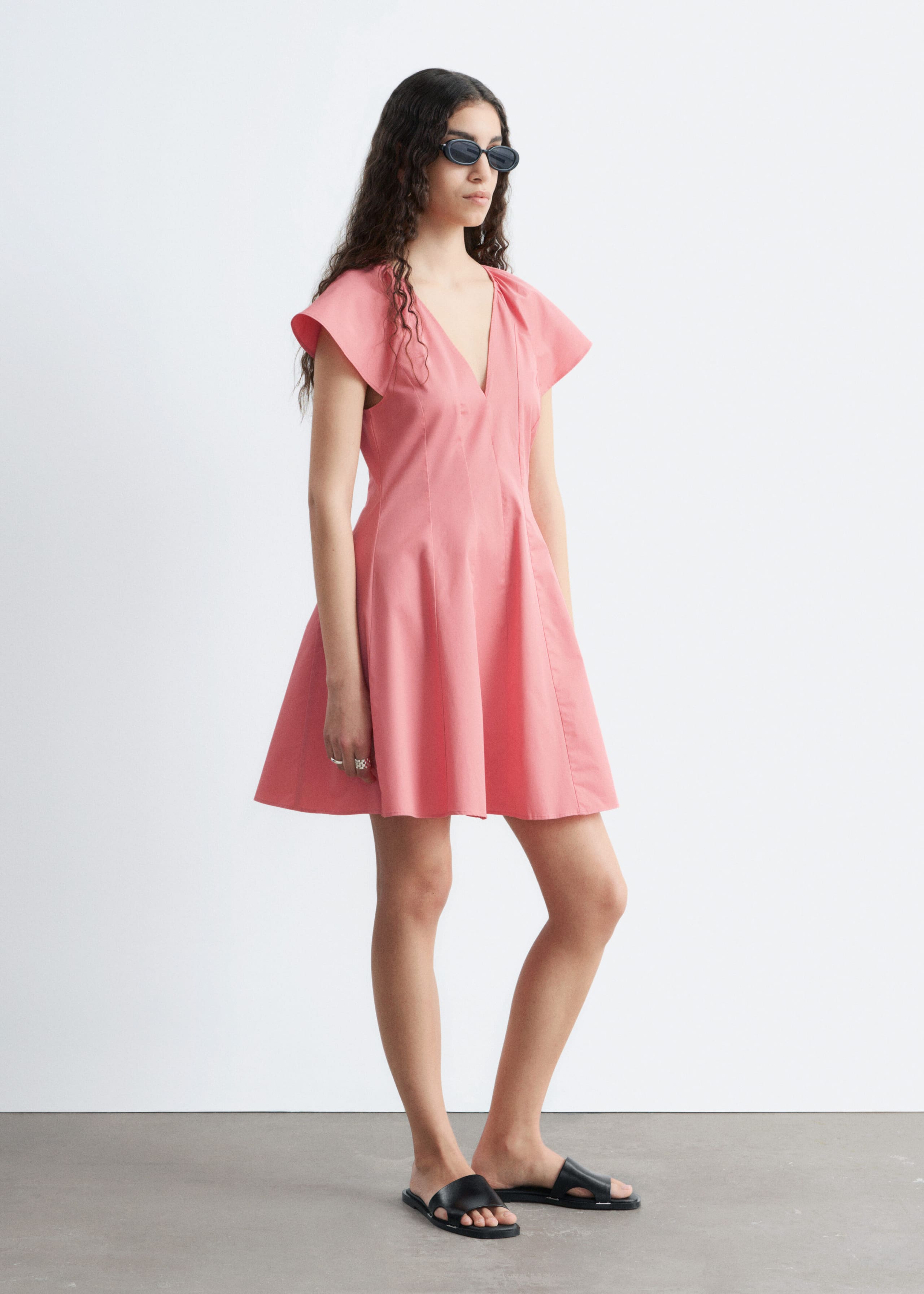 Image of Minivestido acampanado