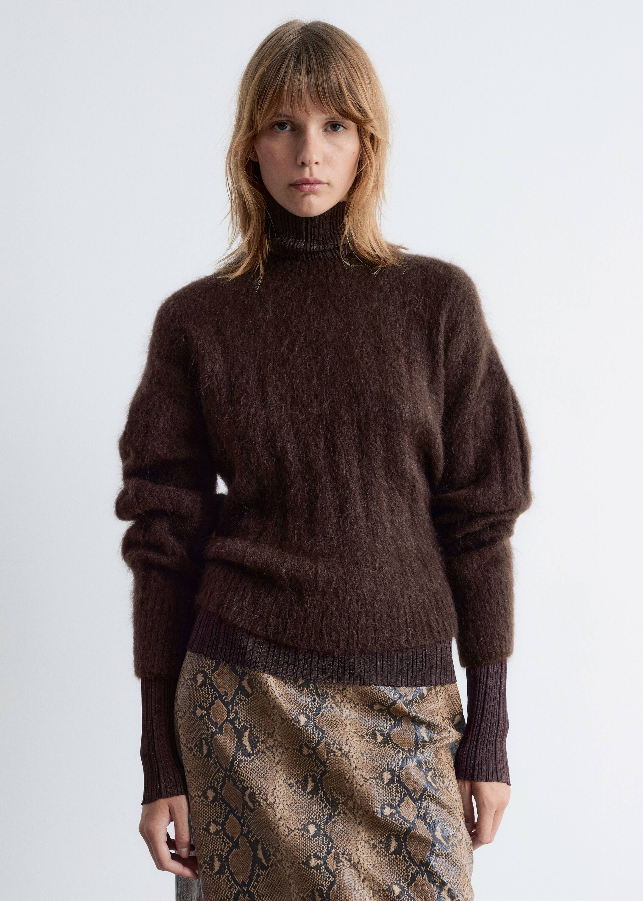 הצגת תמונה גדולה יותר: Mohair-Blend Rib-Knit Jumper - חום כהה - Ladies | H&M IL 1