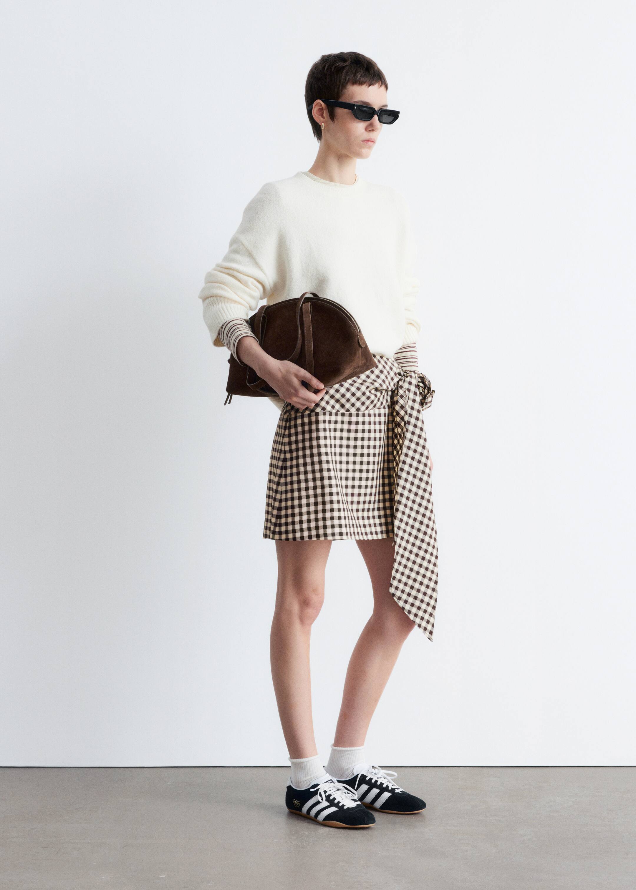 Grösseres Bild ansehen: Locker geschnittener Strickpullover - Weiß - DAMEN | H&M CH 4