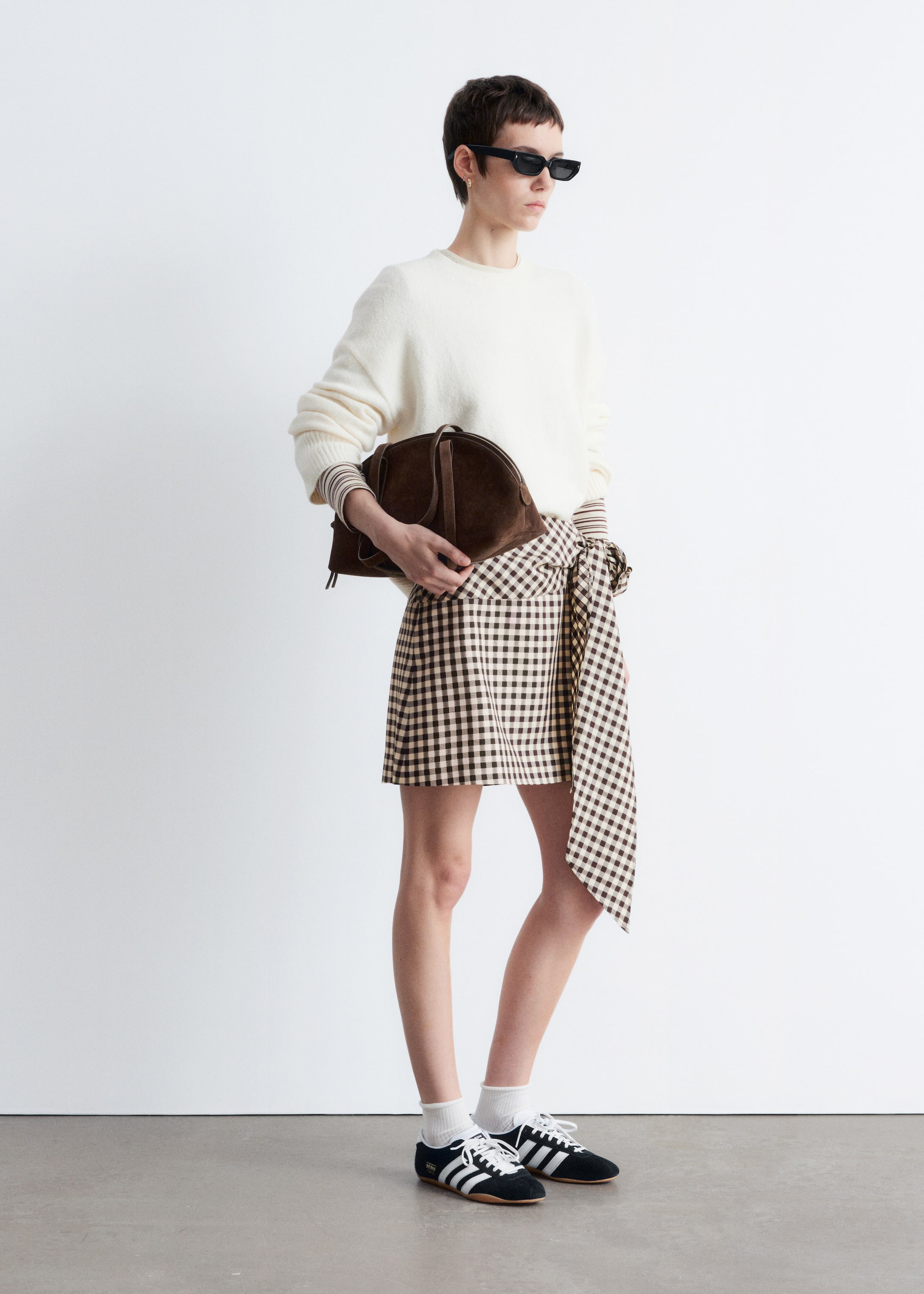 Grösseres Bild ansehen: Locker geschnittener Strickpullover - Weiß - DAMEN | H&M CH 4