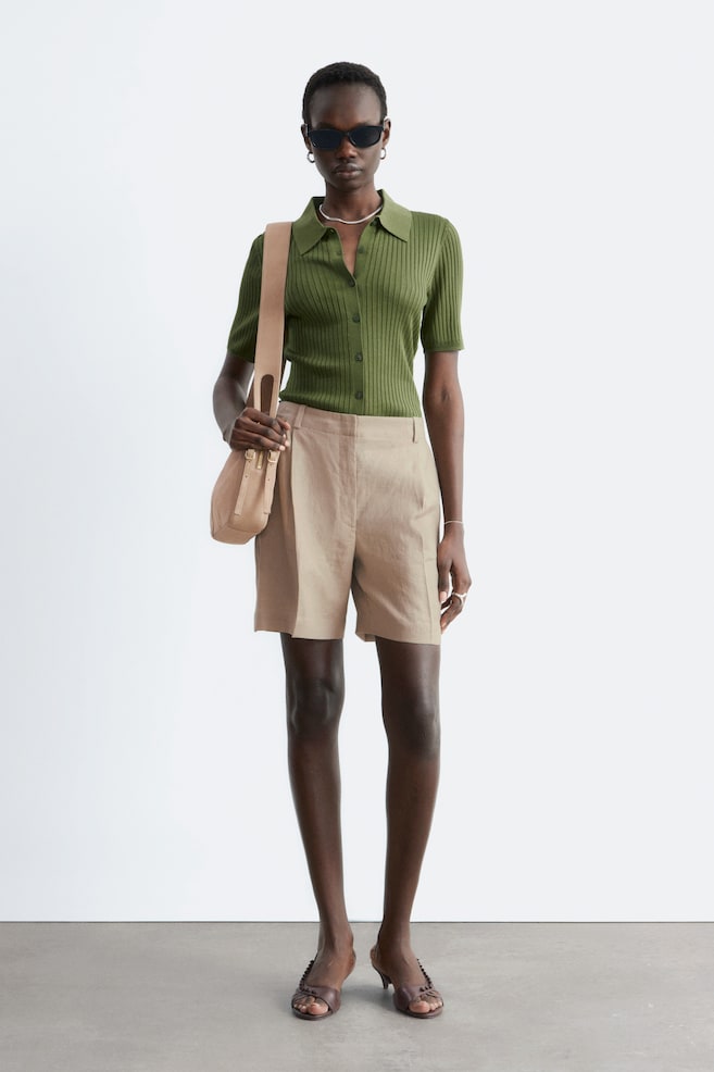 Elegante Leinenshorts - Beige/Dunkelbraun/Schwarz - 1