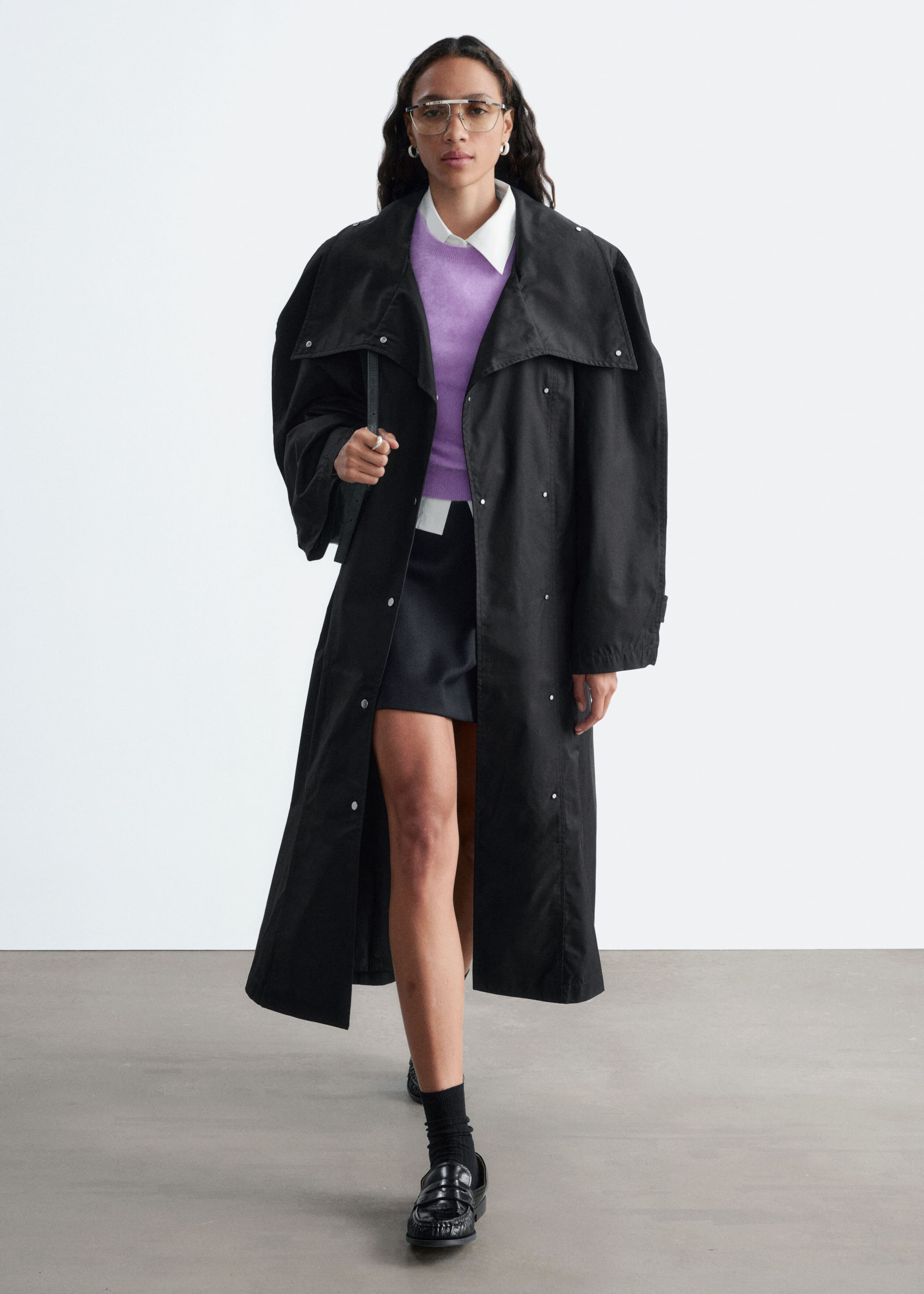 Bold-Shoulder Belted Coat - Black - Lookbook