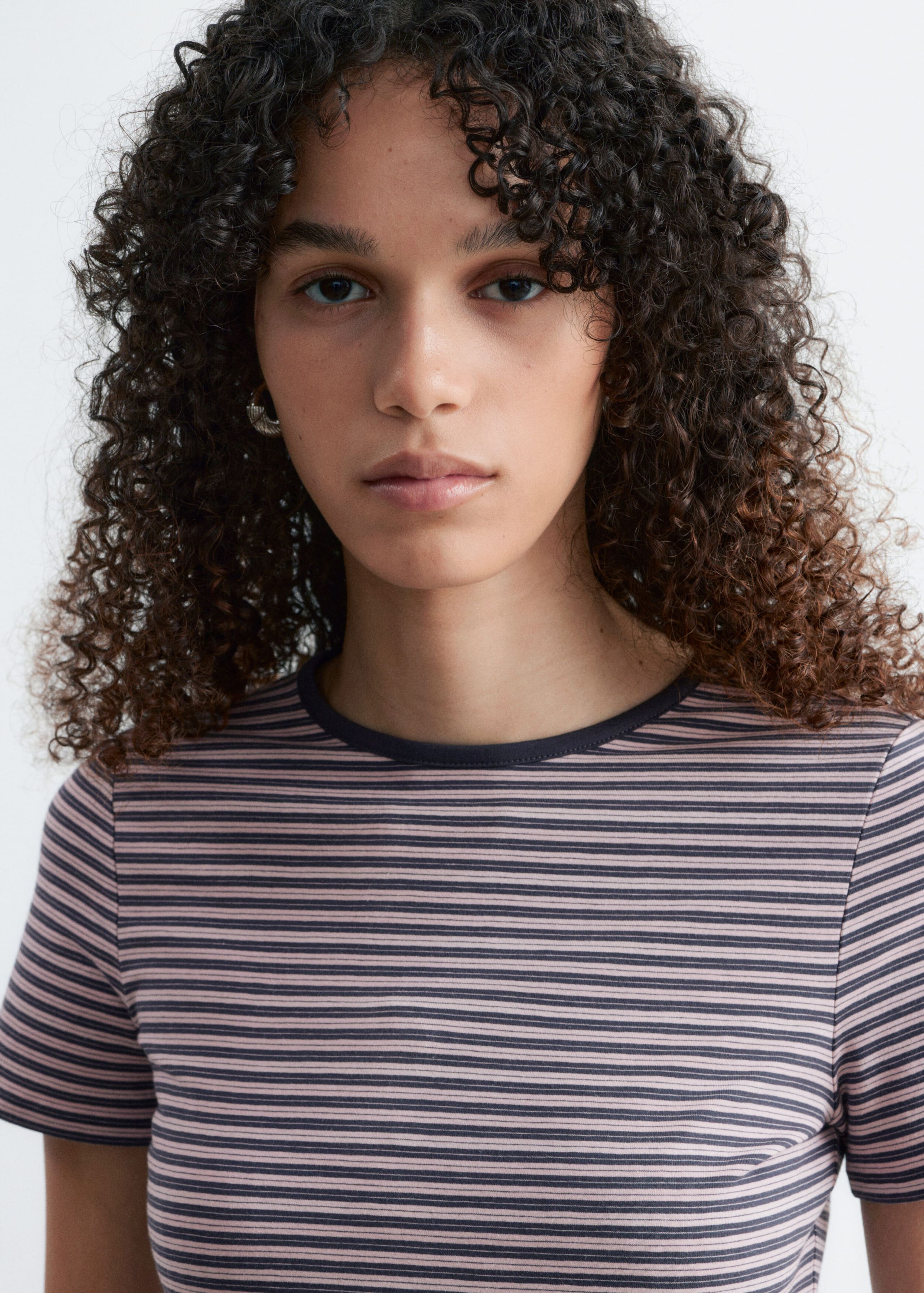 Image of T-shirt i trikå med smal passform