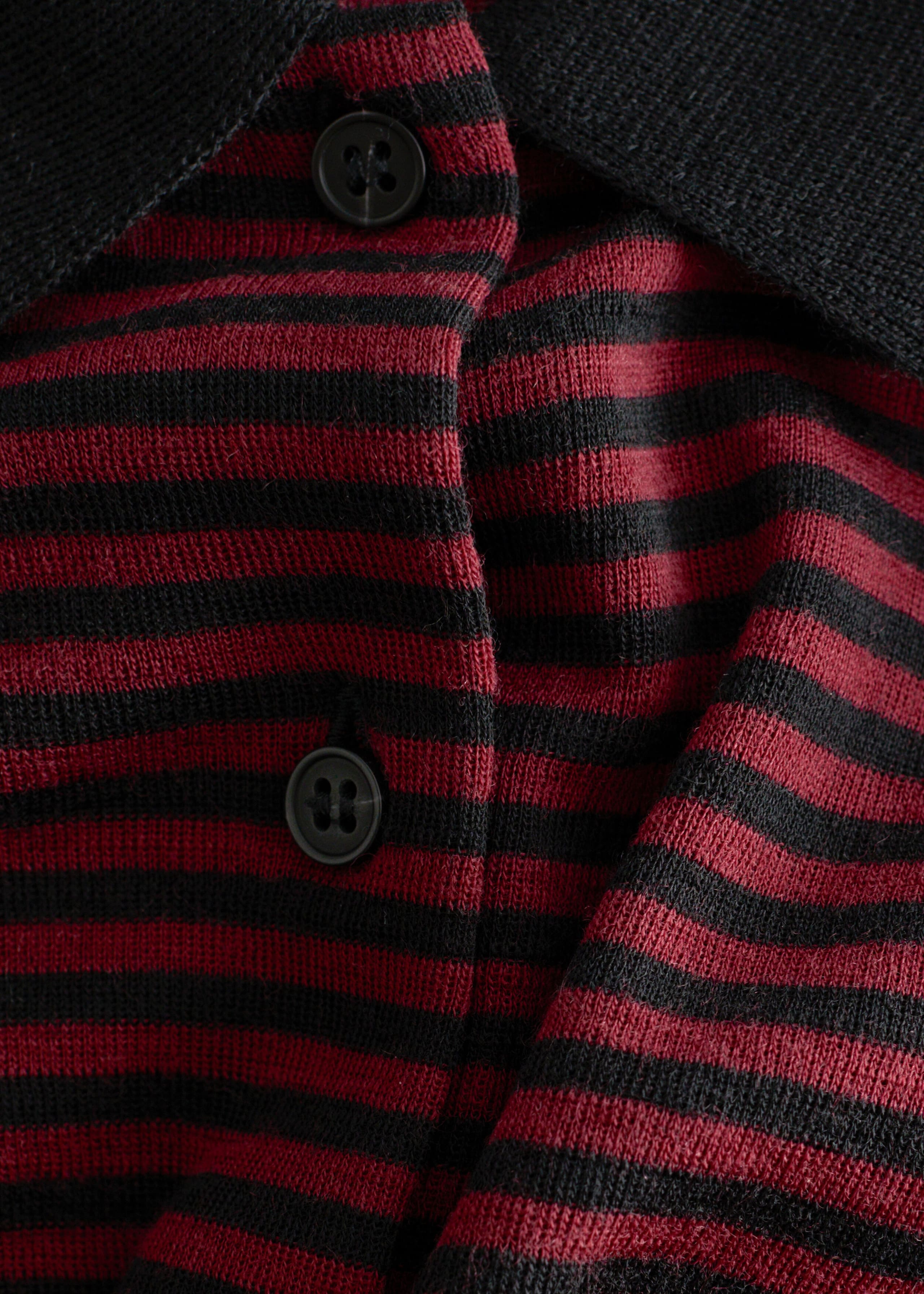 Buttoned Jersey Top - Dark Red/Striped - Lookbook
