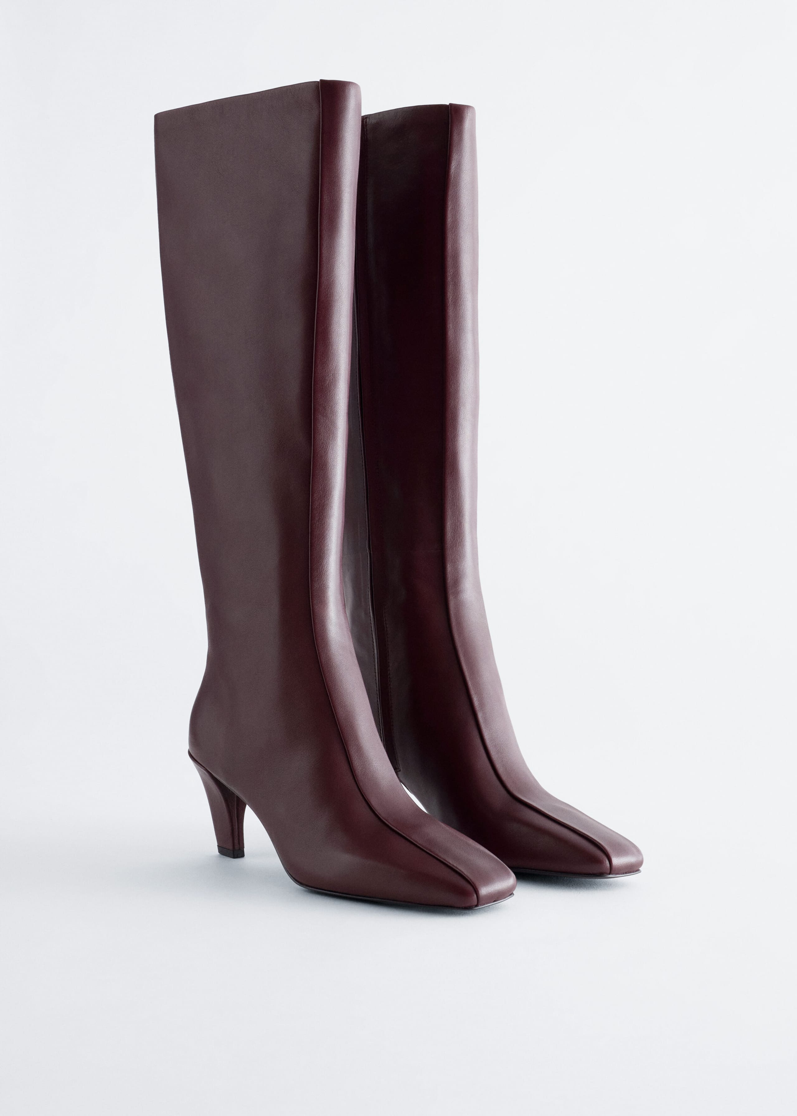Knee-High Leather Boots - Burgundy - Still Life