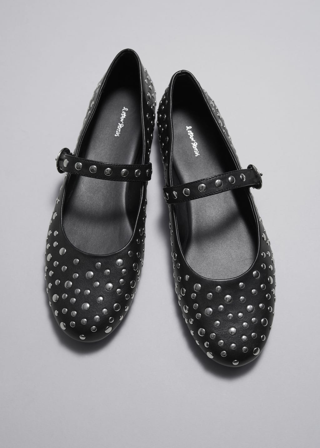 Image of Ballerines en cuir clouté
