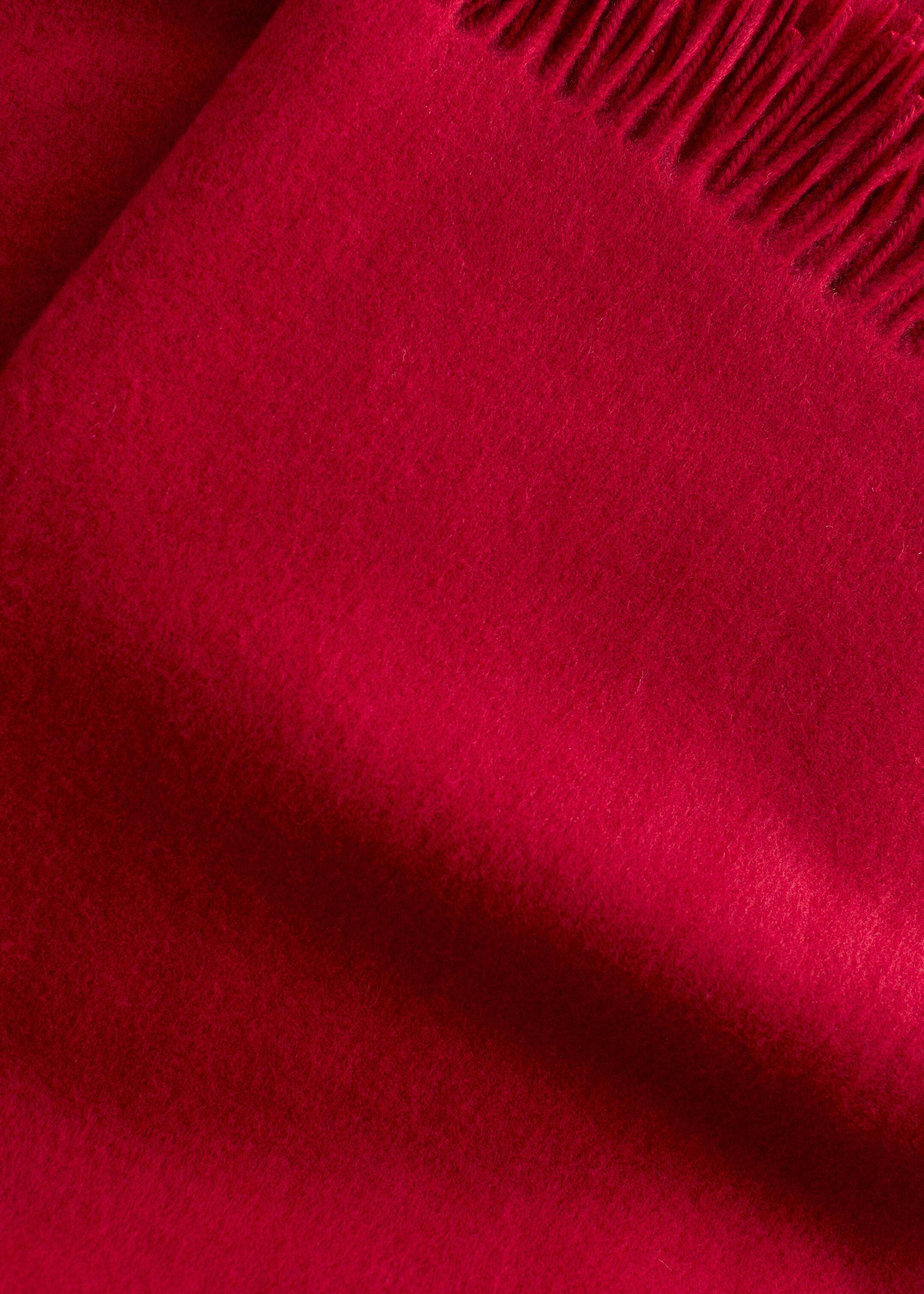 Zobrazit větší obrázek: Fringed Wool Blanket Scarf - Rubínově červená - ŽENY | H&M CZ 2