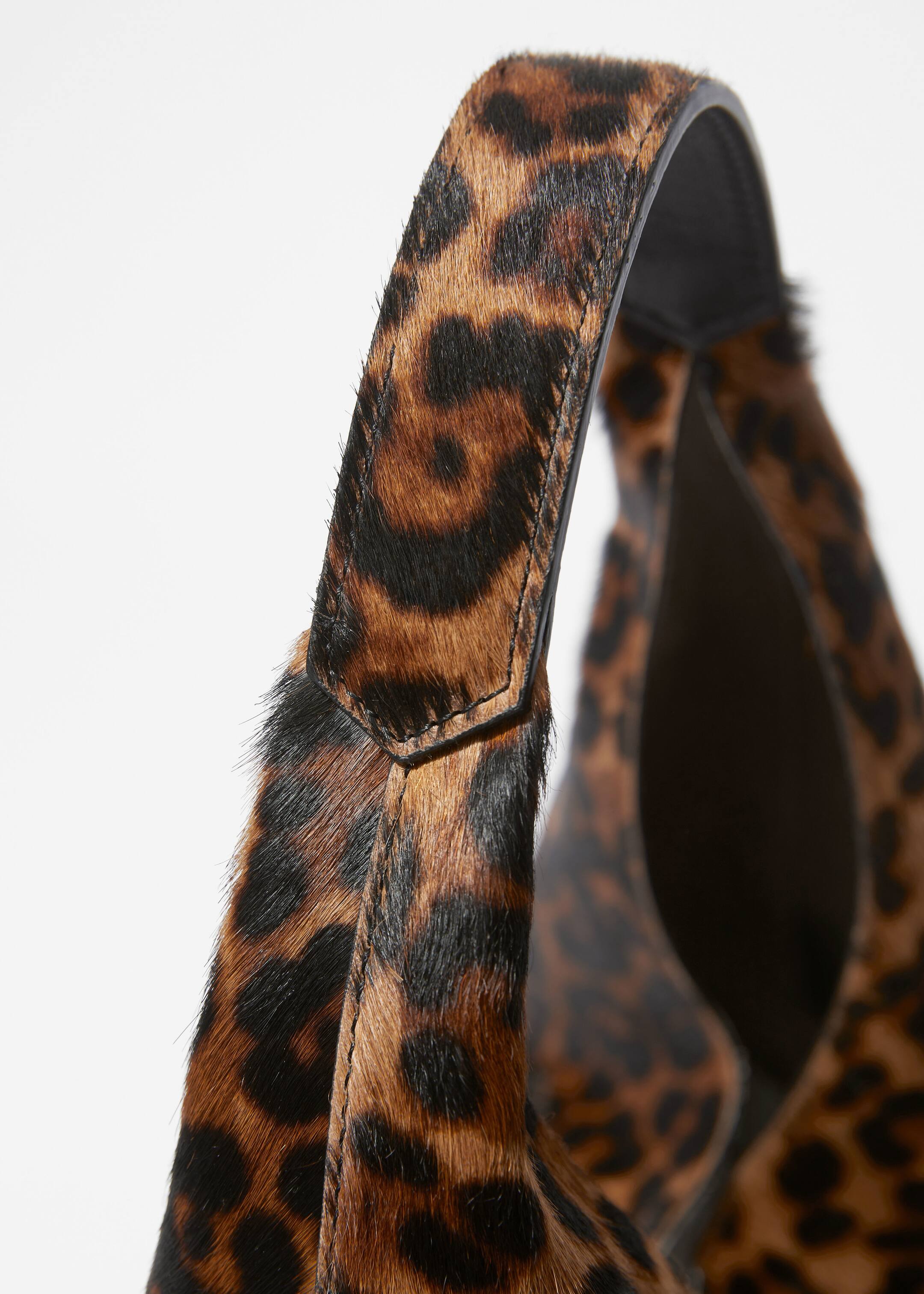 Grösseres Bild ansehen: Tragetasche aus Leder mit Leopardenmuster - Leopard - DAMEN | H&M CH 4