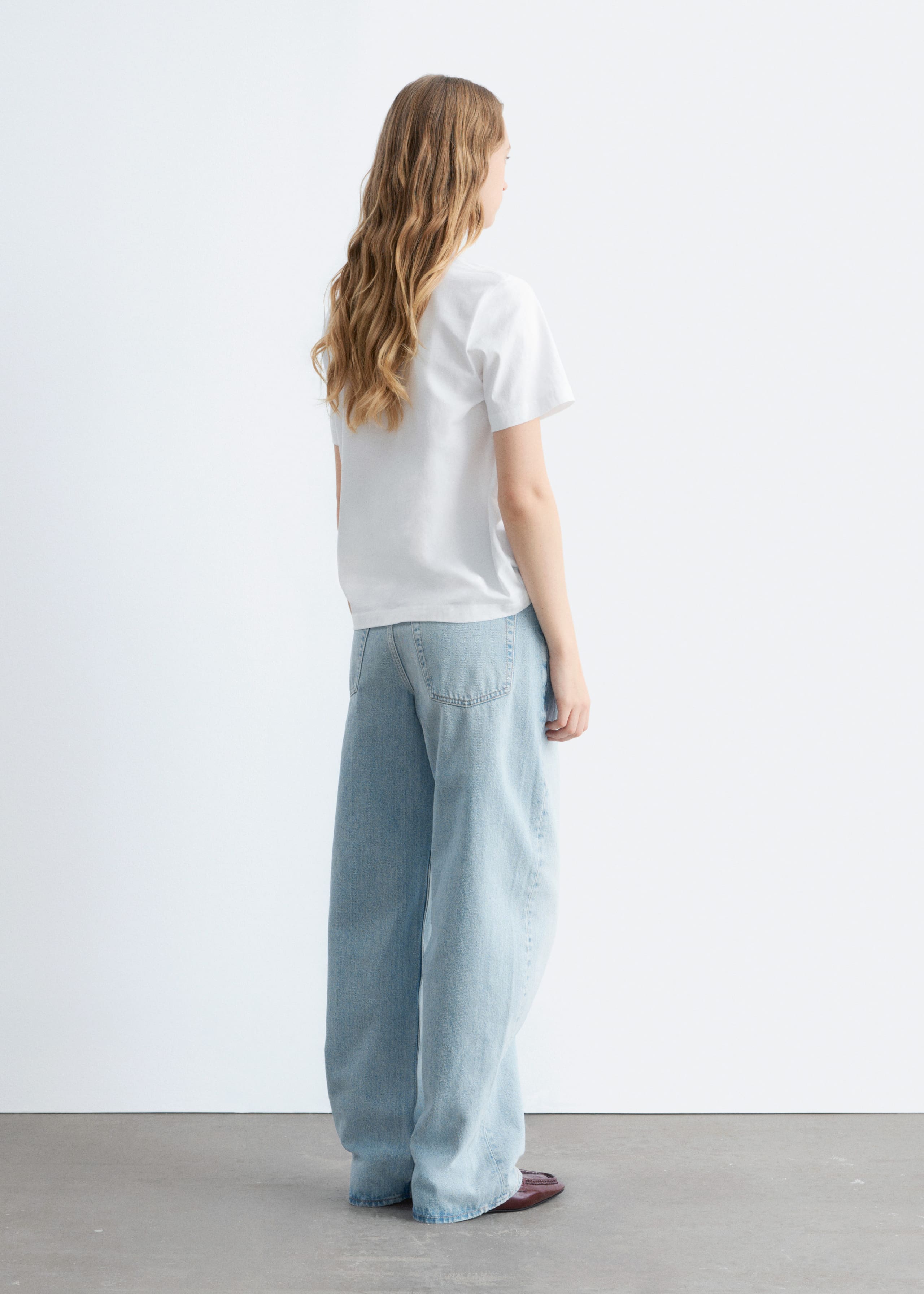 Relaxed Crewneck T-Shirt - Beige - Lookbook