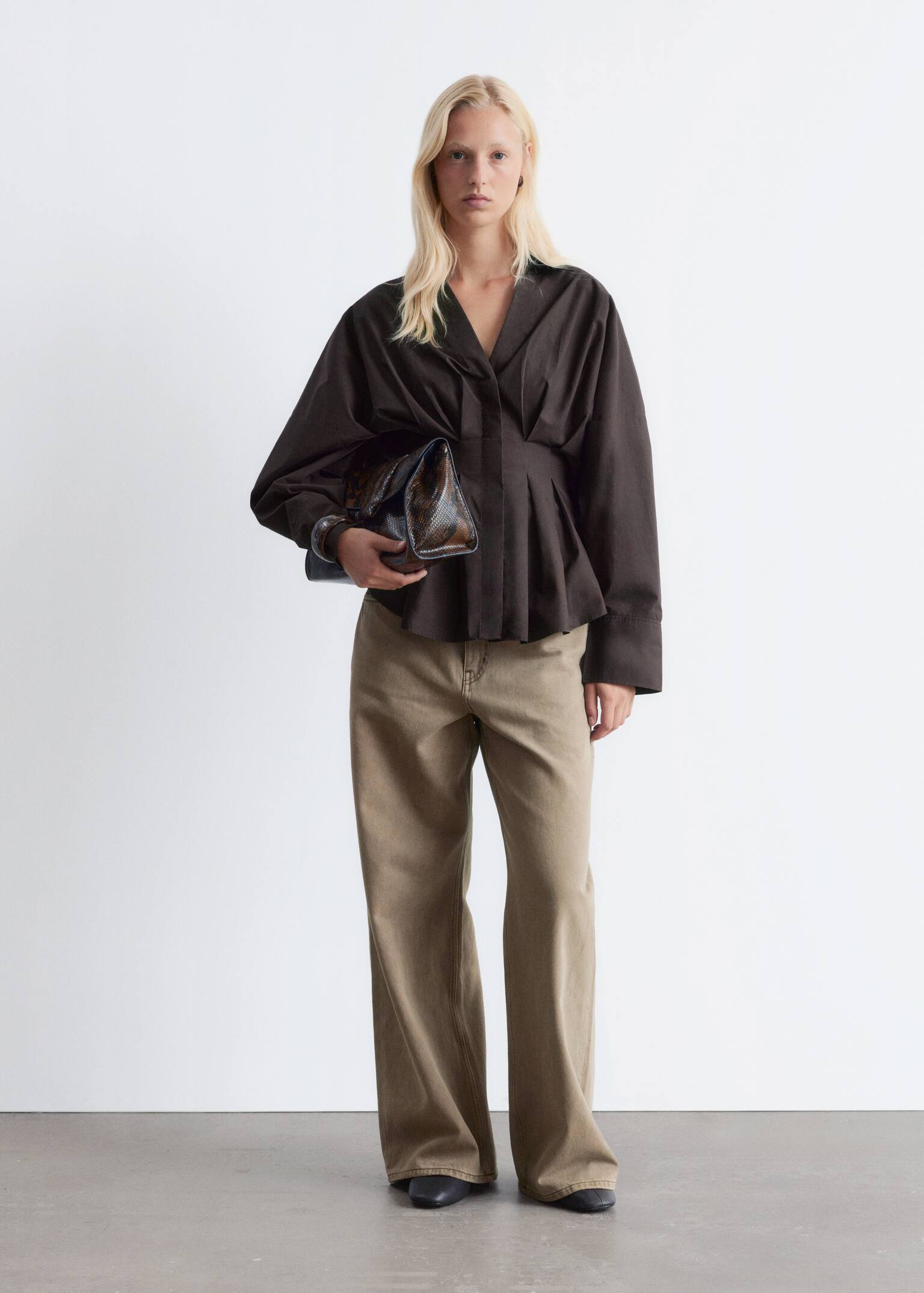 Fitted-Waist Cotton Shirt - Dark Brown - 4