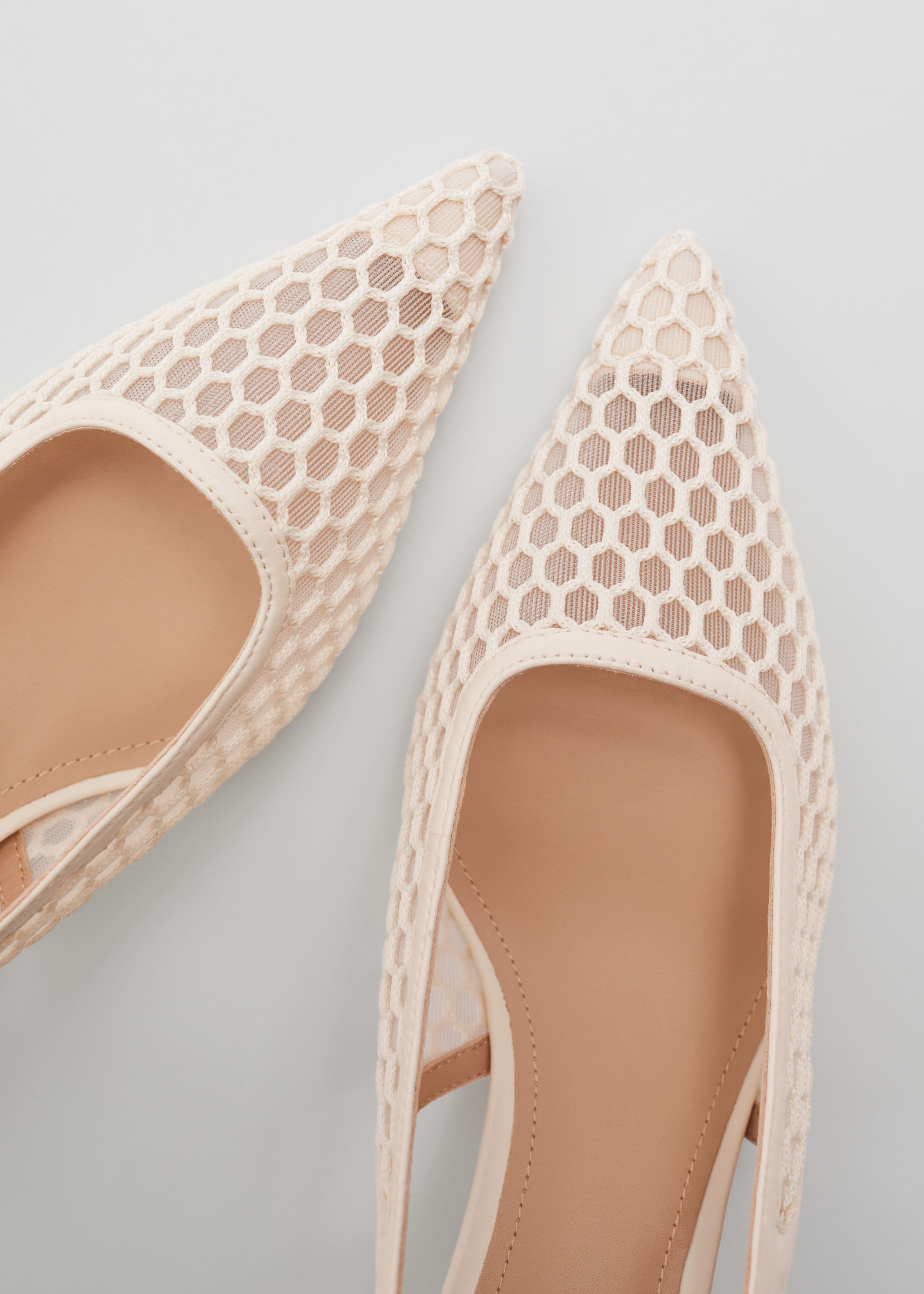 Décolleté slingback a punta - Nero - Natura morta