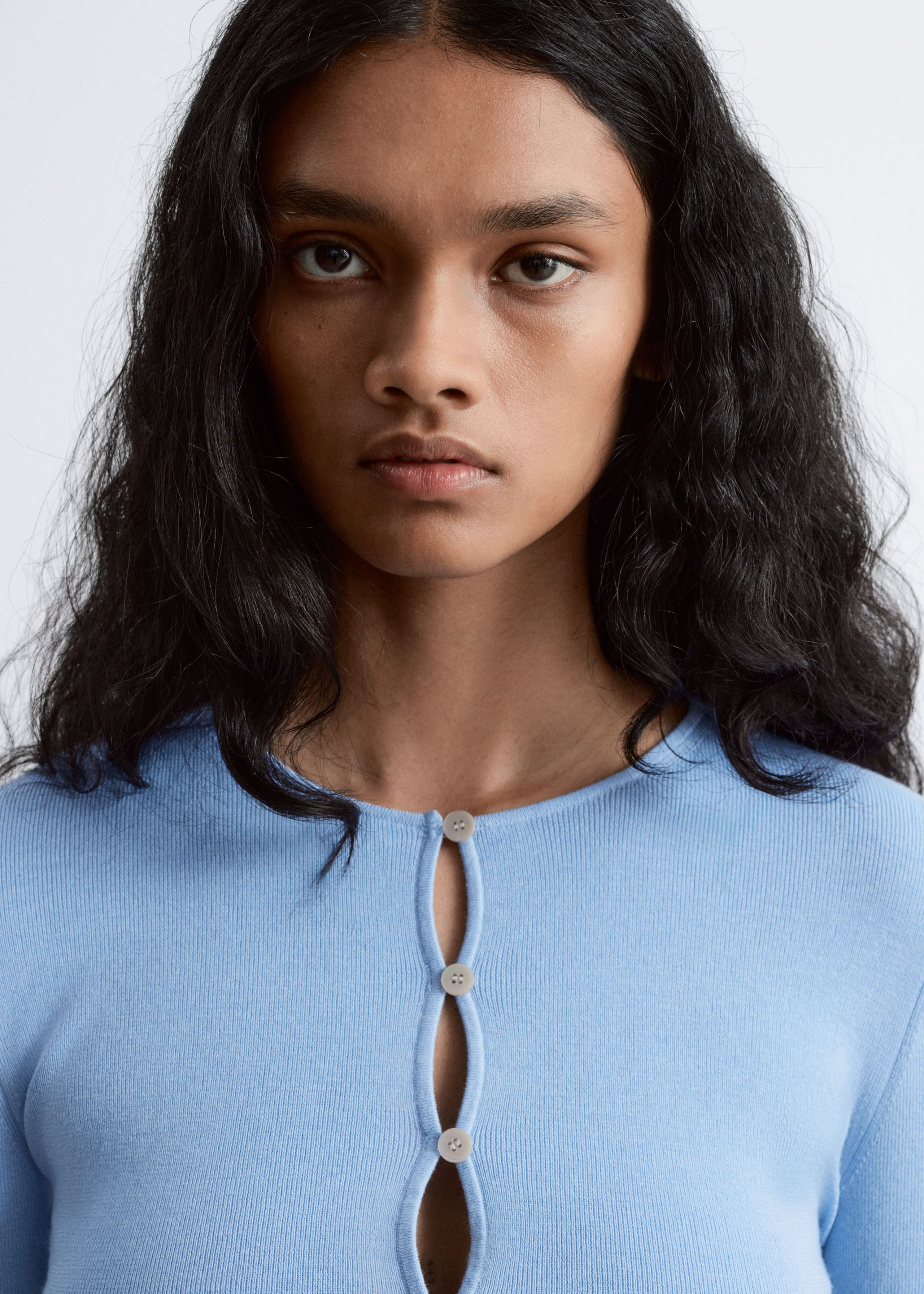Image of Cardigan aderente in lana
