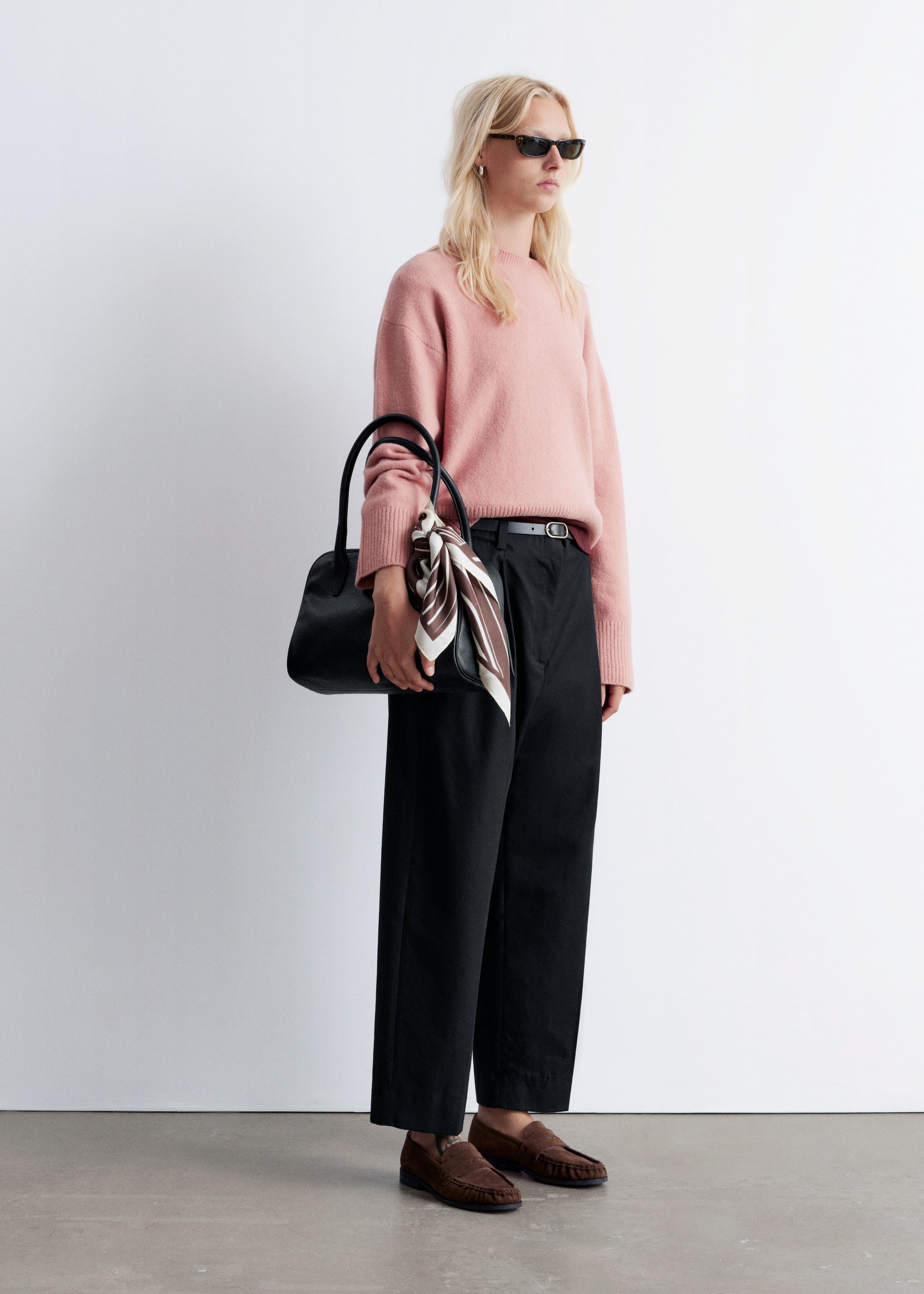 Visa större bild: Stickad tröja med avslappnad passform - Gammelrosa - DAM | H&M SE 4