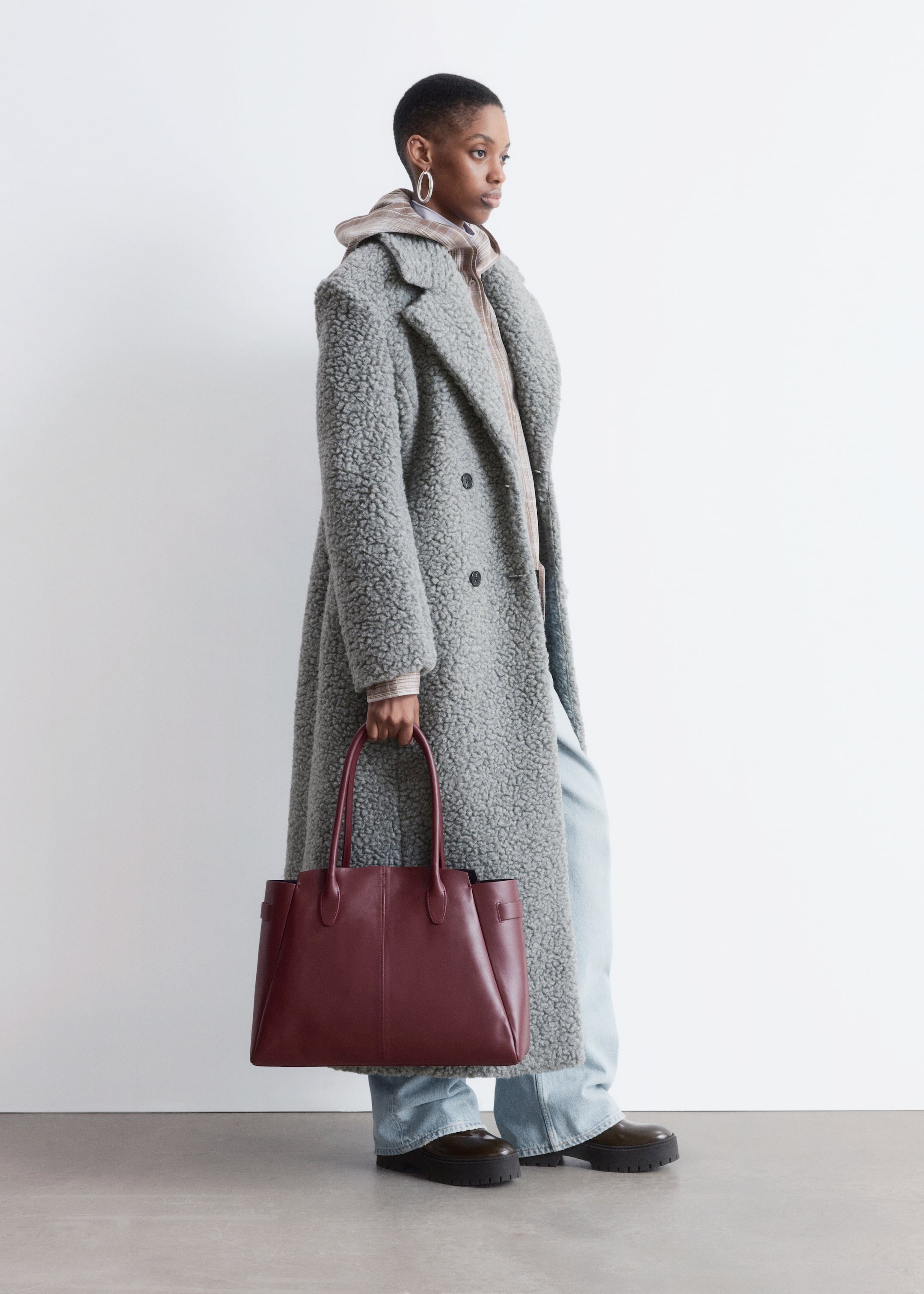 Visualizza immagine più grande: Maxi cappotto in shearling di lana - Grigio - DONNA | H&M IT 4