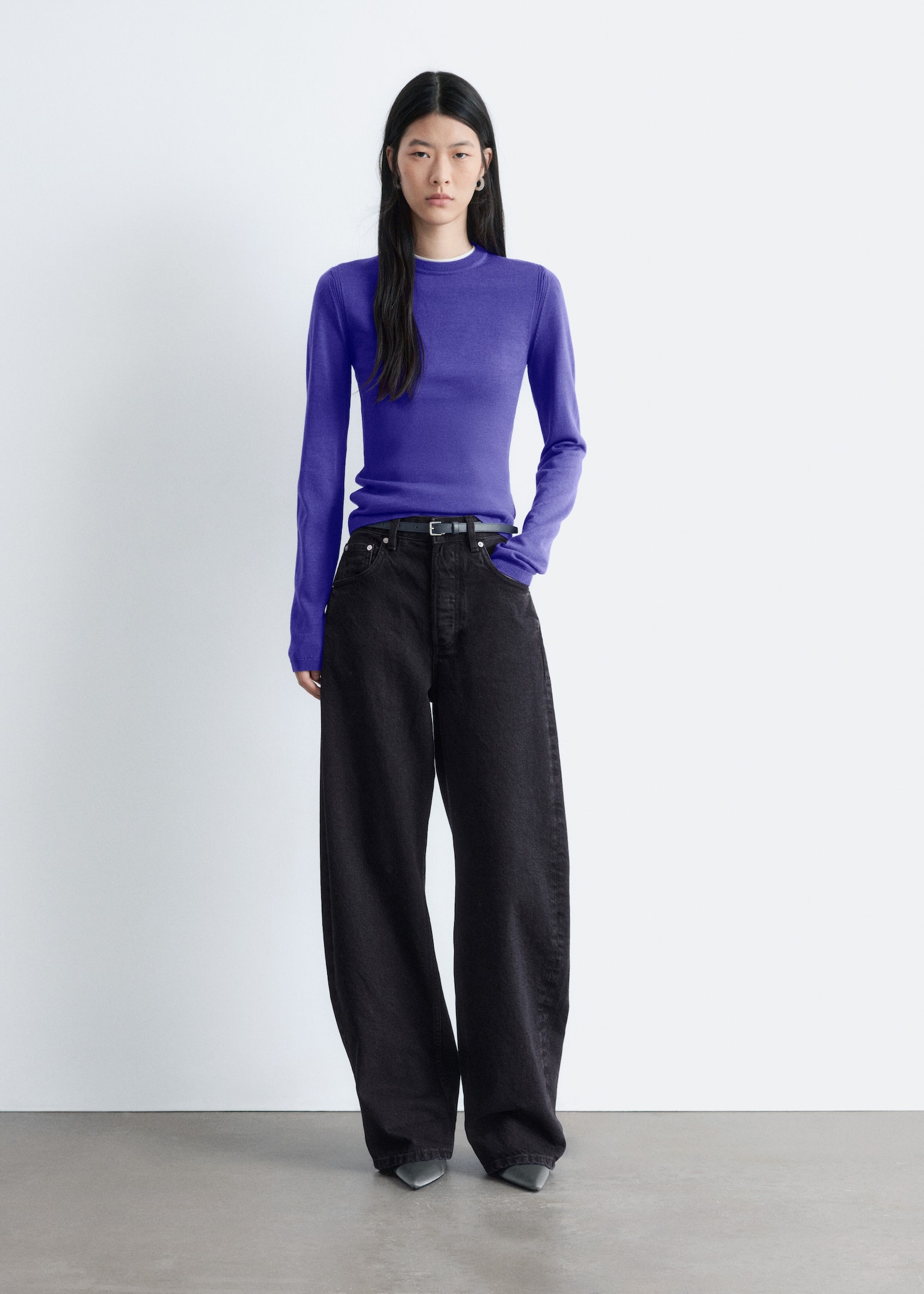 Jeans mit Barrel-Bein - Schwarz/Dunkelblau/Dunkelbraun/Hellblau - 1