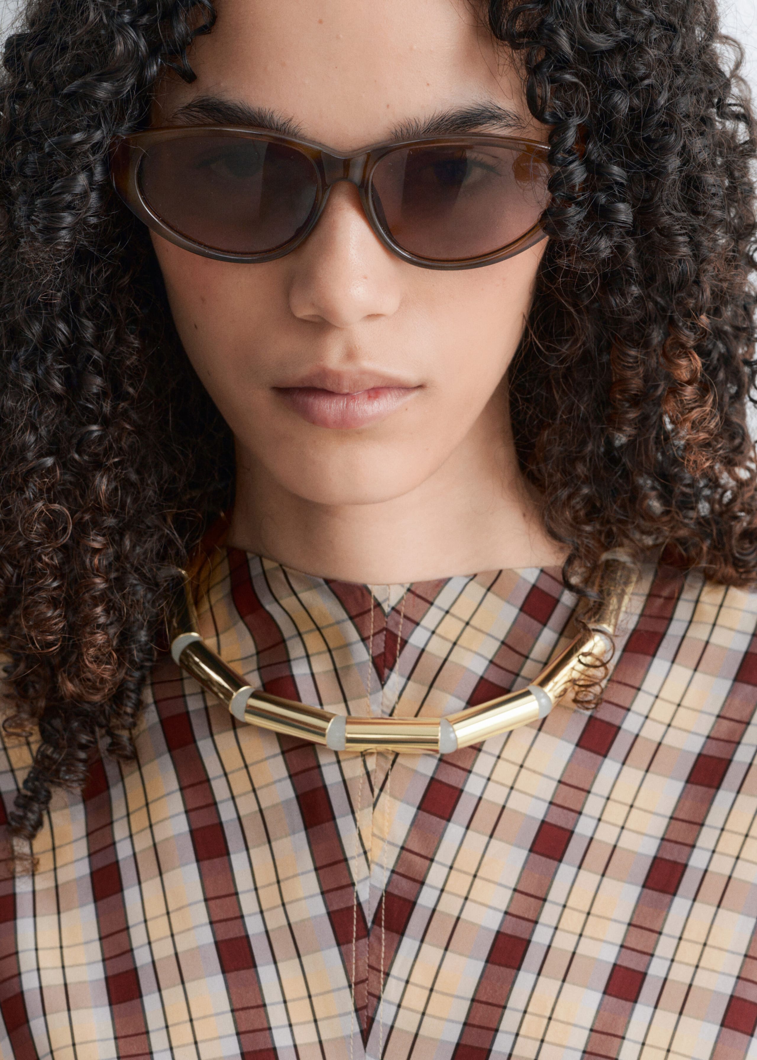Polished Brass Necklace - Gold - Still Life