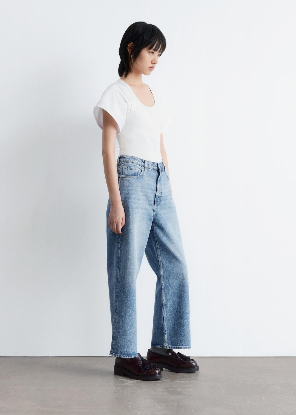 Image of T-Shirt mit tiefem Ausschnitt