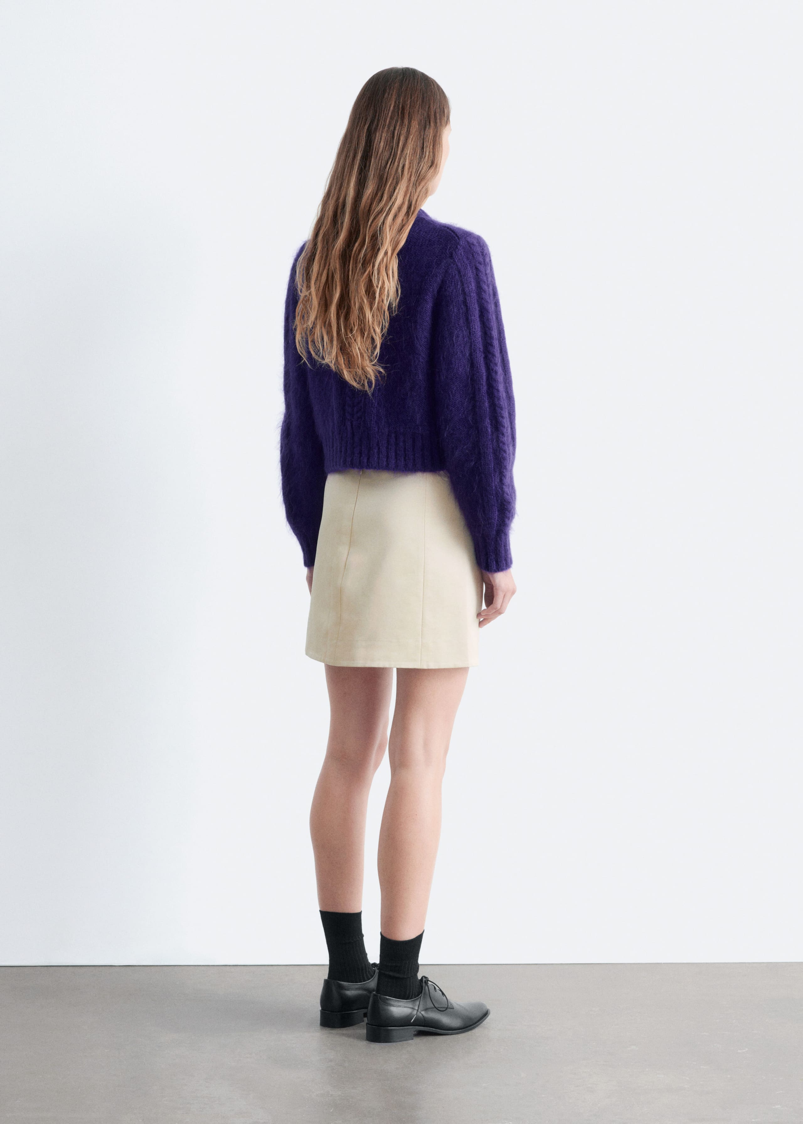 Cropped Cable-Knit Jumper