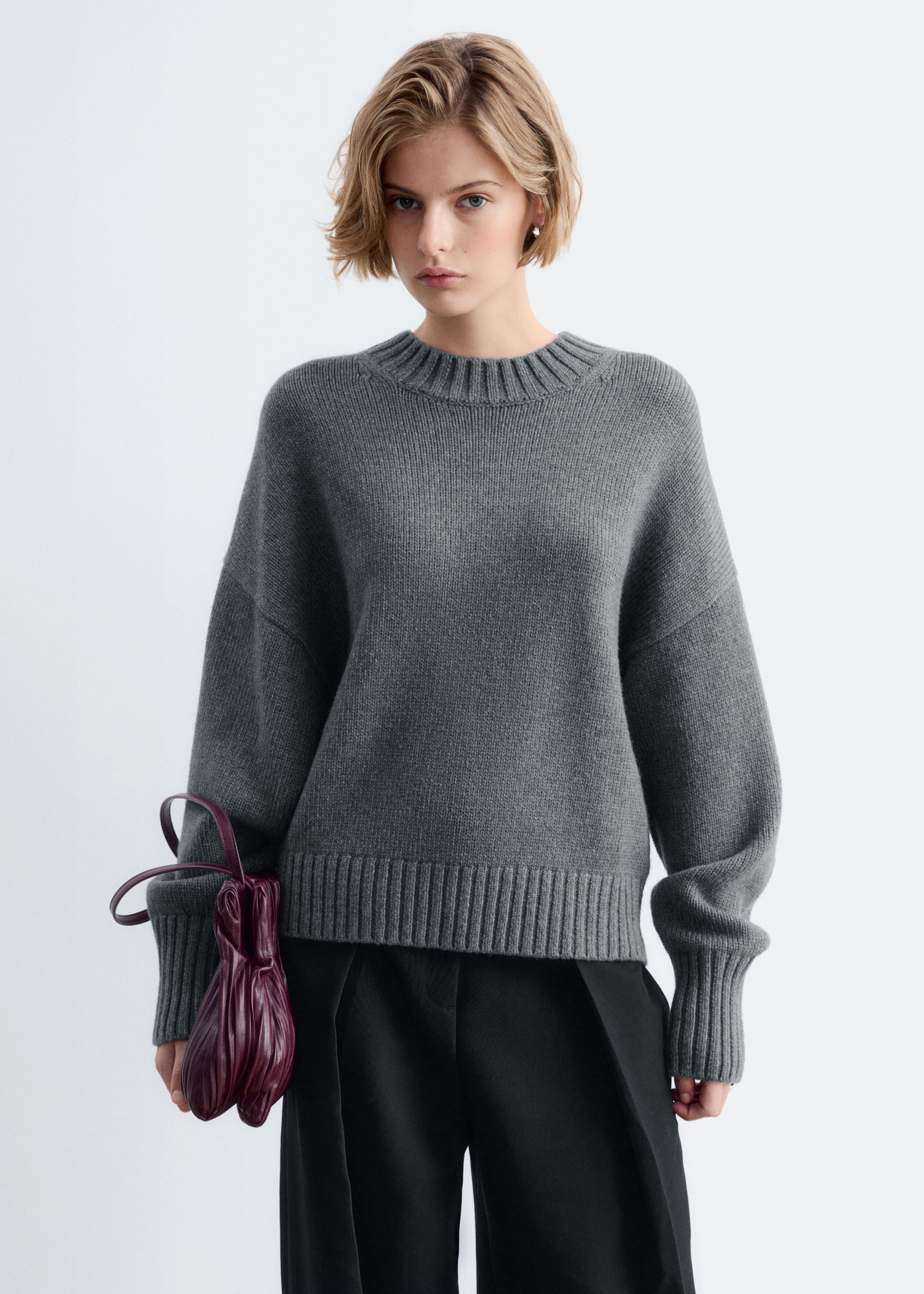 Woll-Kaschmirpullover mit Oversized-Passform - Grau - Lookbook
