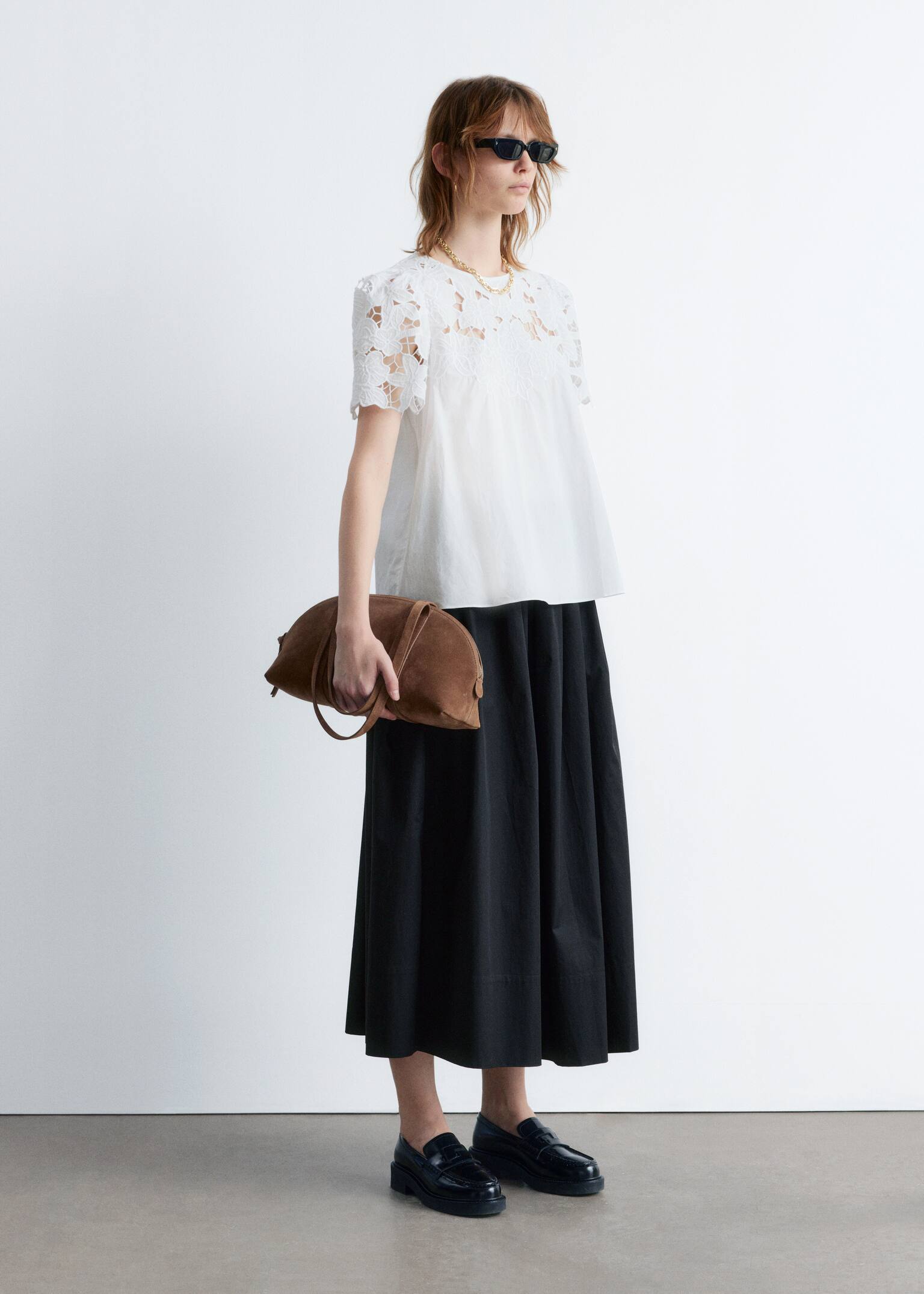 Blusa de manga corta con bordado floral - Blanco/Crudo - 4