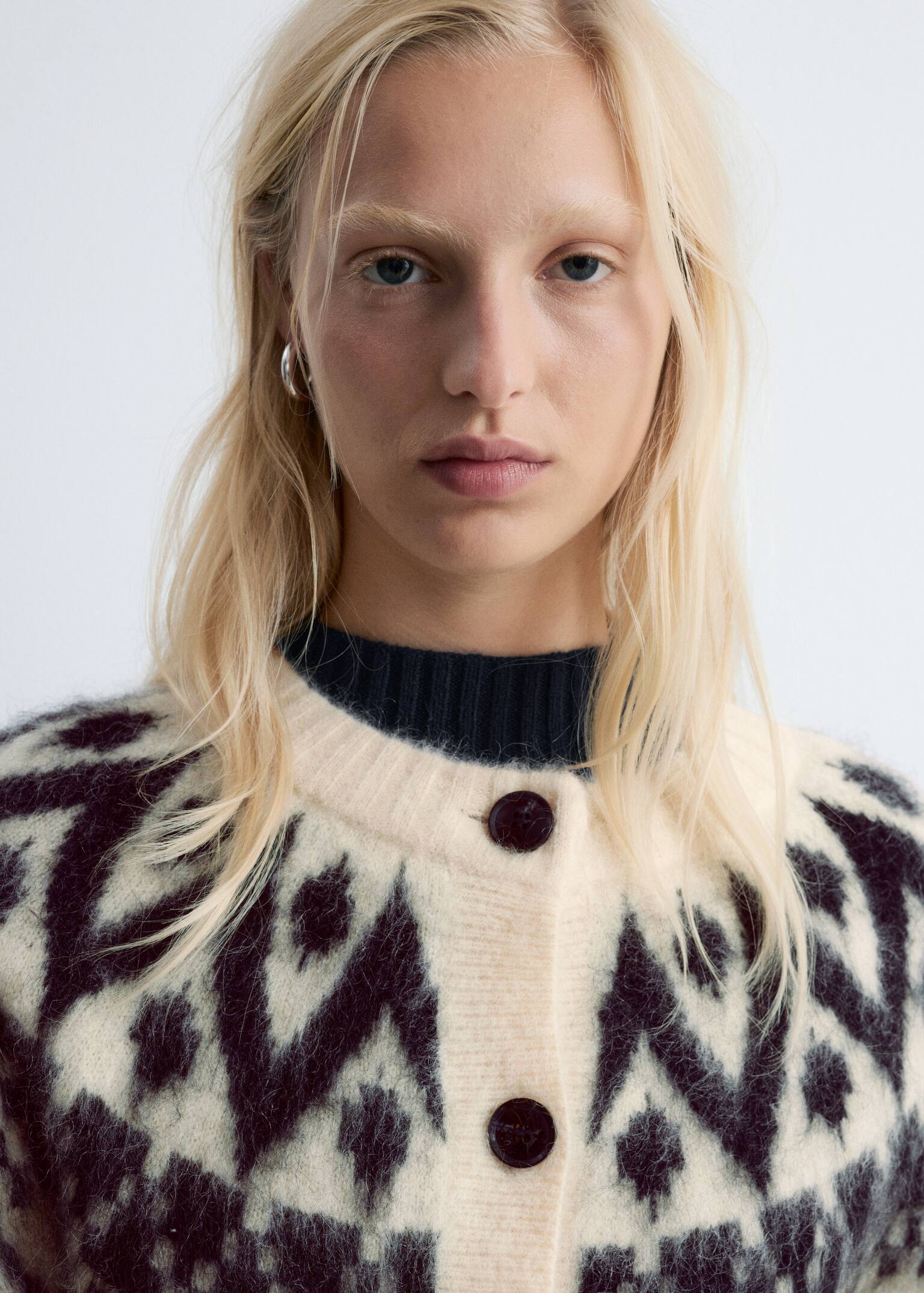 Mohair-Blend Cardigan - White/Black - 6