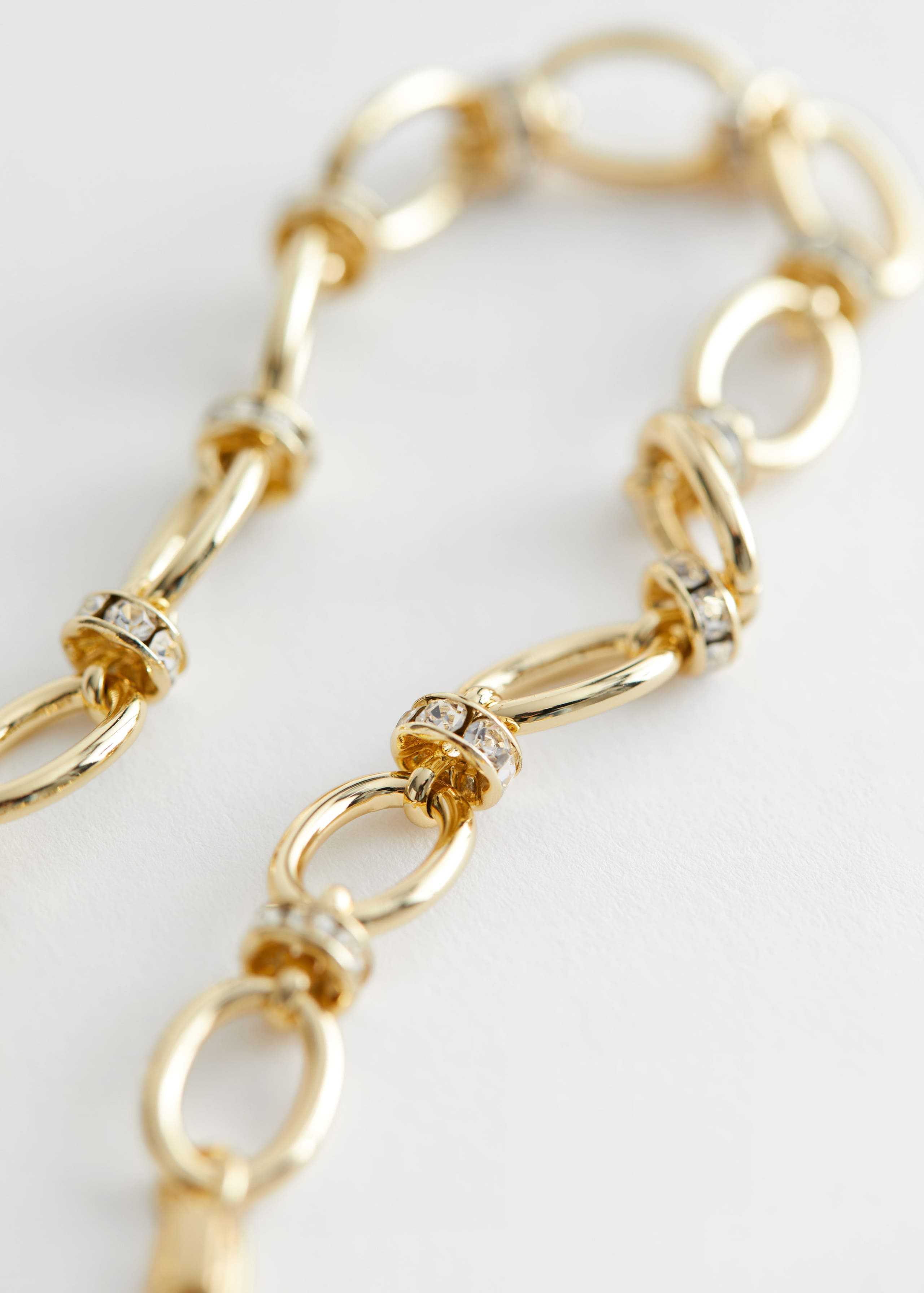 Chain Link Rhinestone Necklace - {{variantName}} - Descriptive Detail