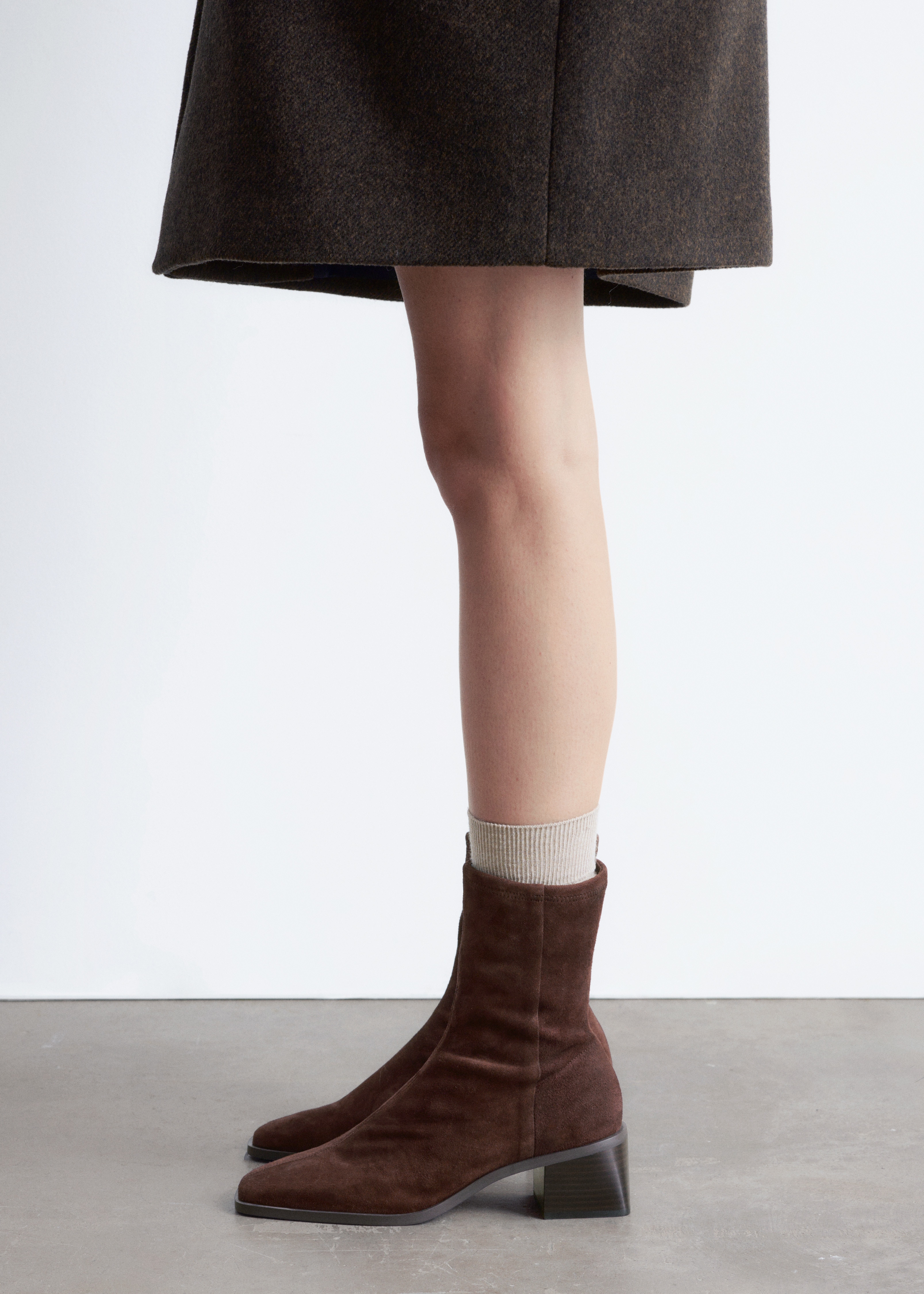 Sockboots - Braunes Veloursleder/Schwarz/Mahagoni