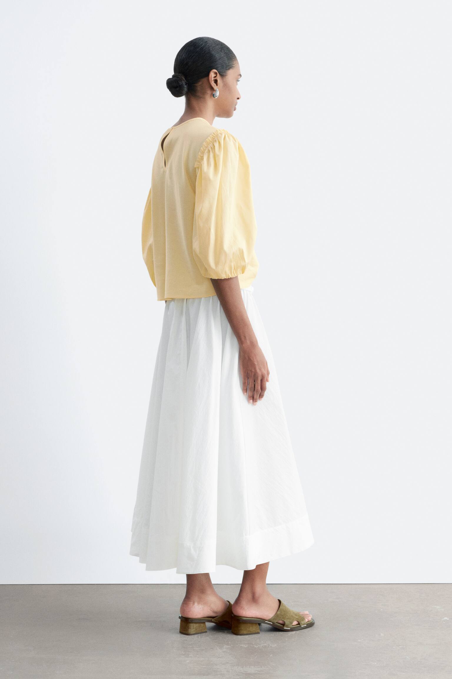 Balloon-Sleeve Jacquard Blouse - 6