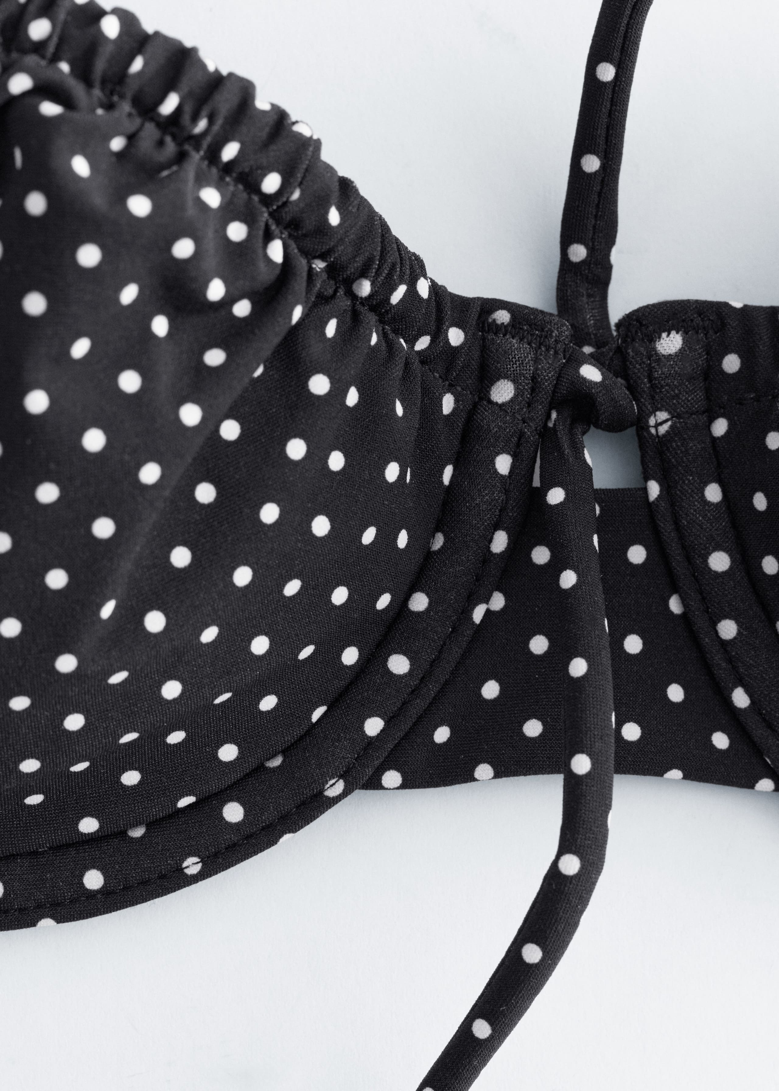 Image of Top bikini con ferretto e fiocco