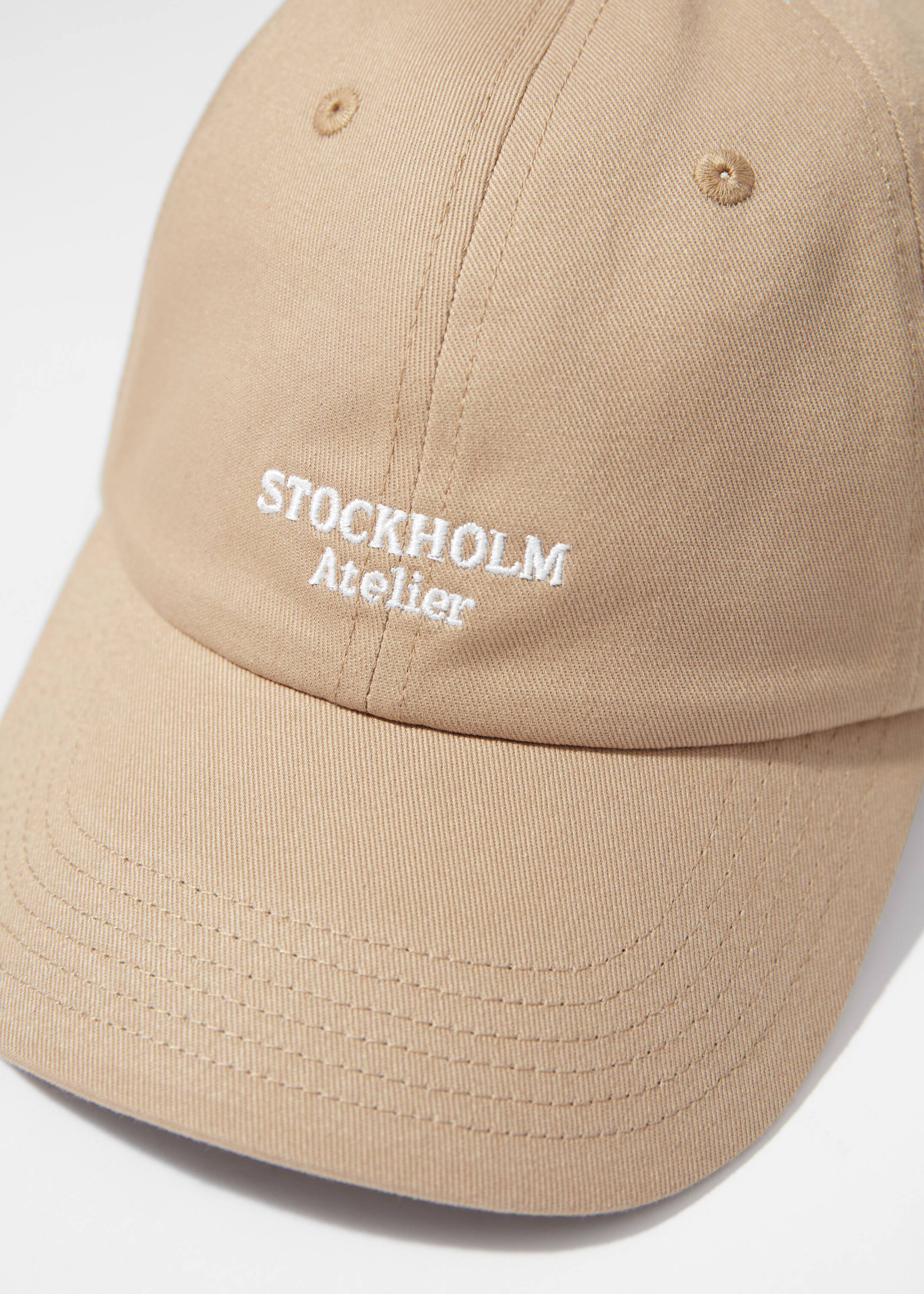 Zobrazit větší obrázek: Vyšívaná baseballová čepice - Béžová - ŽENY | H&M CZ 2