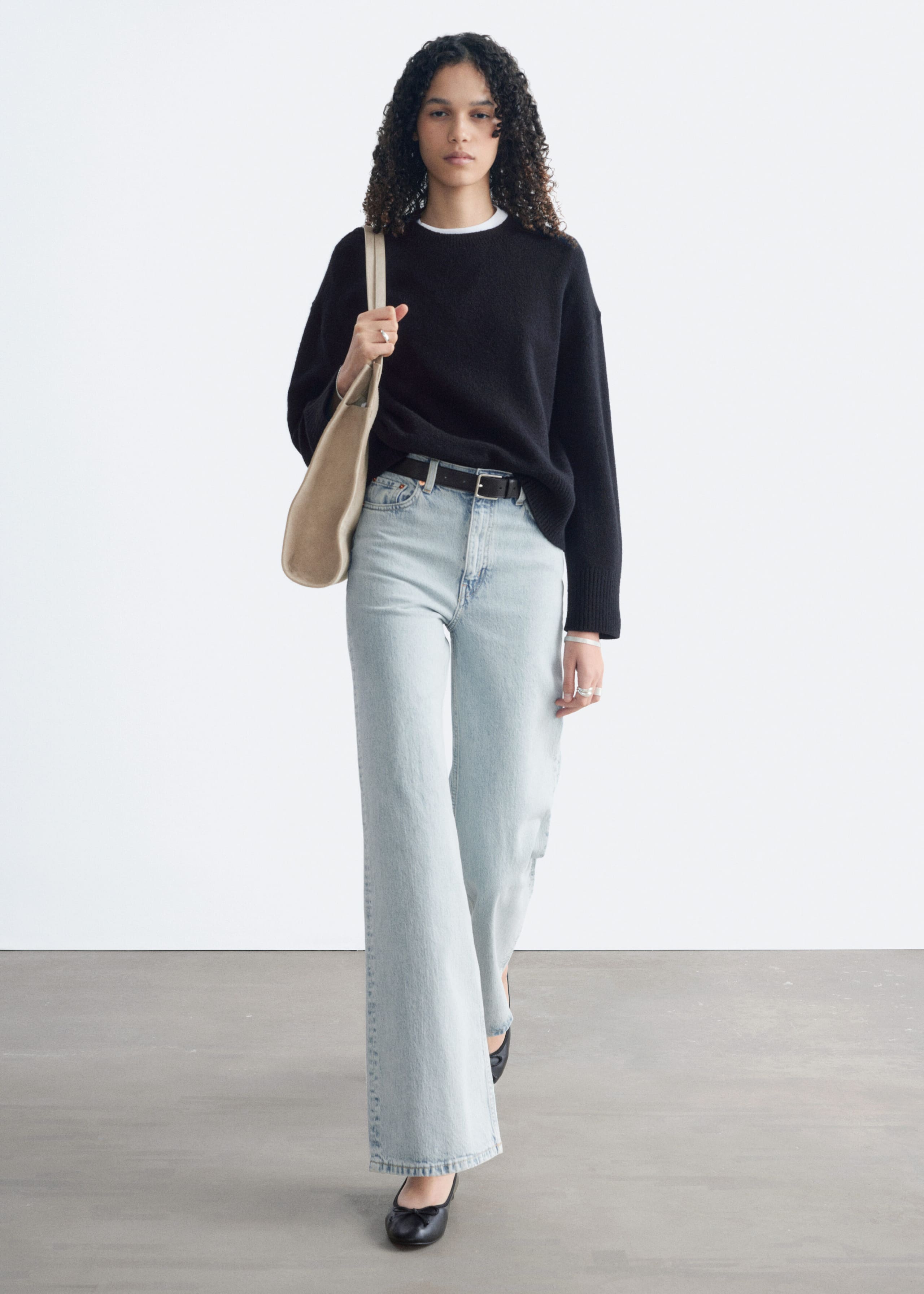 Locker geschnittener Strickpullover - Schwarz - Lookbook