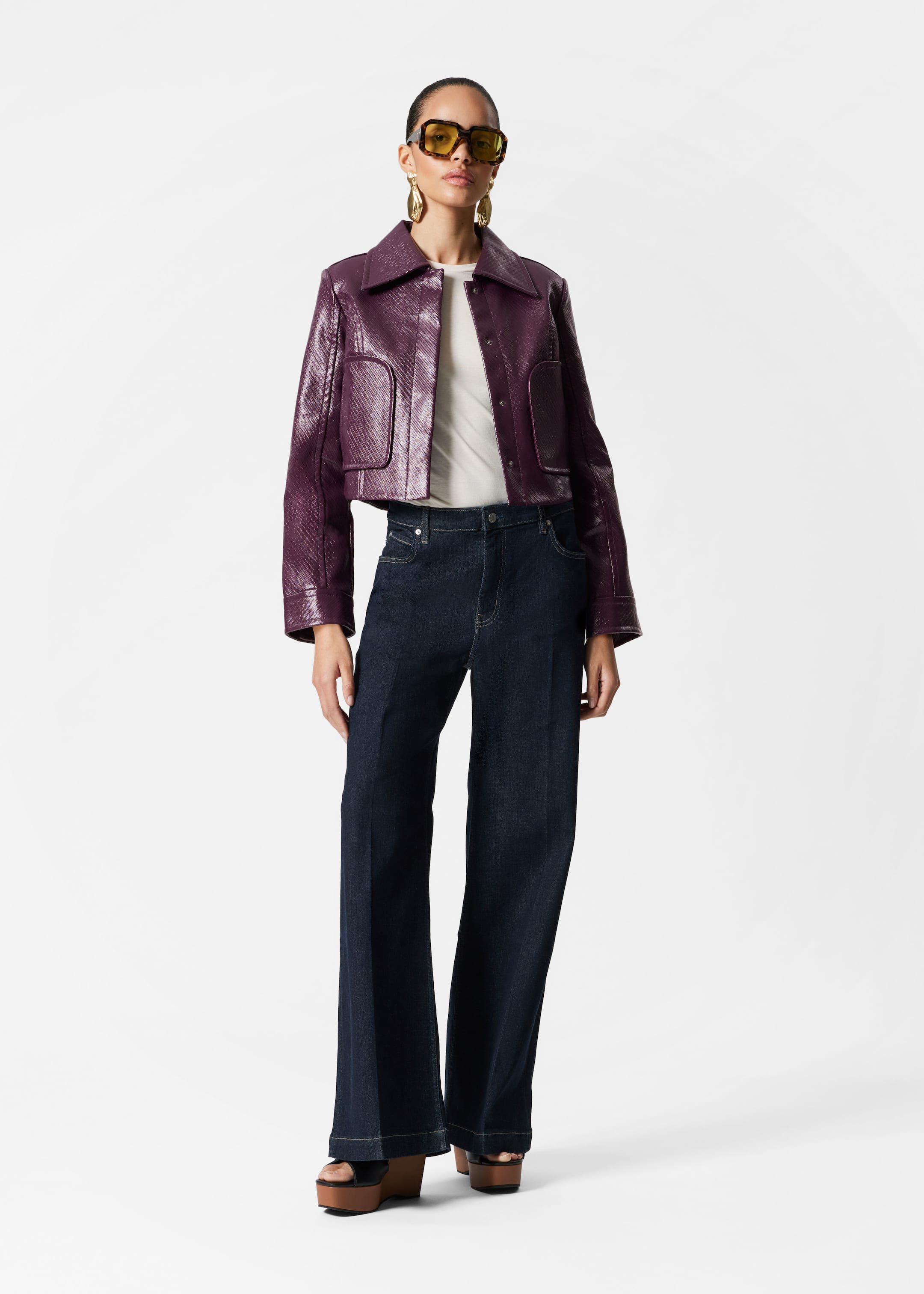 Größeres Bild ansehen: Kurze Jacke mit aufgesetzten Taschen - Pflaume - Ladies | H&M DE 1