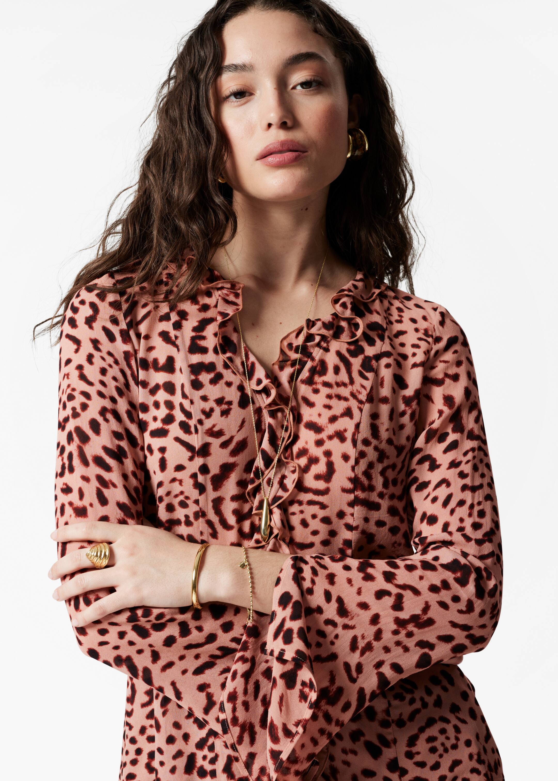 Agrandir l'image: Blouse à col en V et volants - Imprimé léopard - FEMME | H&M BE 2