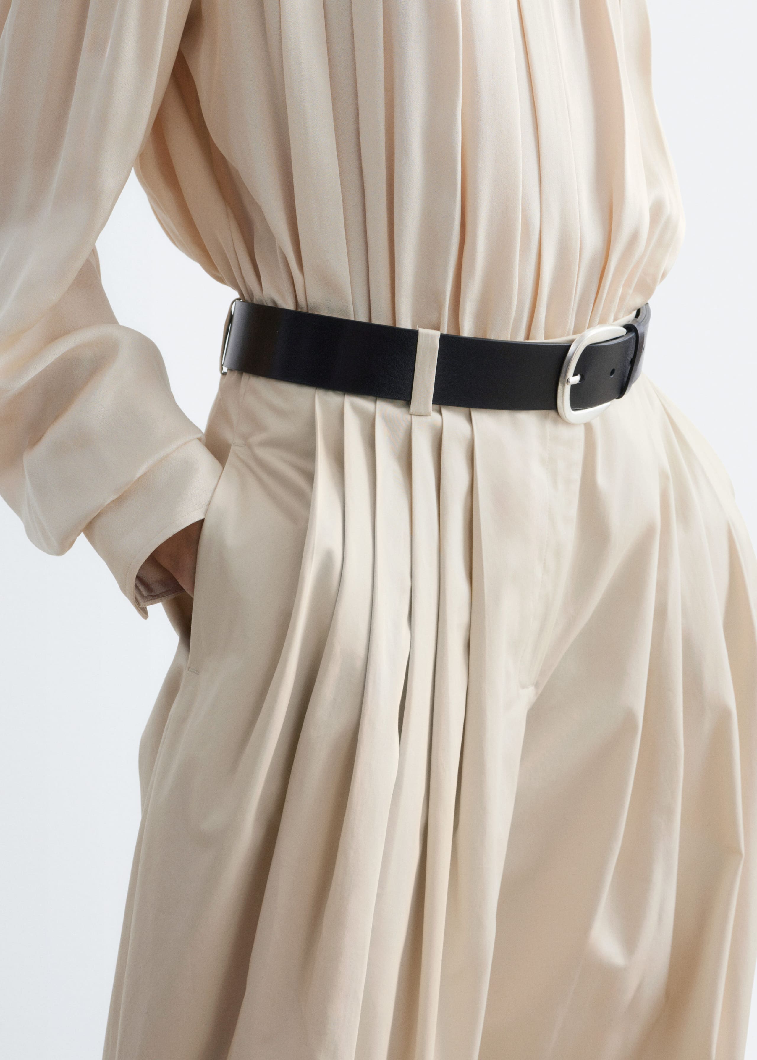 Image of Barrel-Leg Pleated Trousers