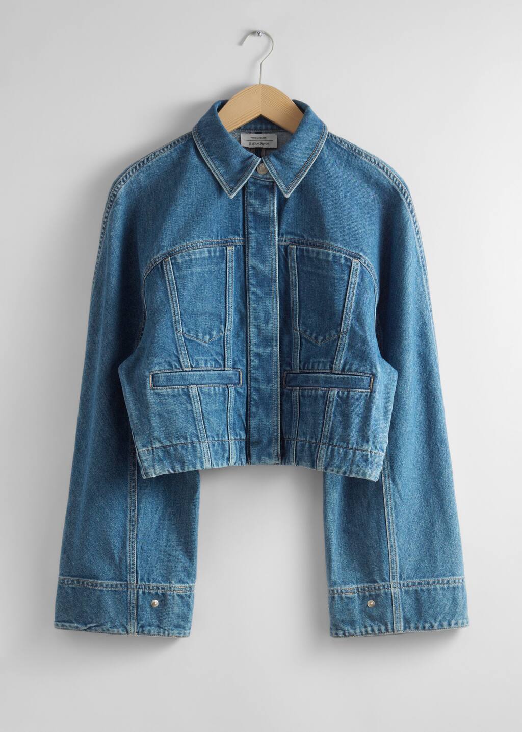 Krótka kurtka z denimu
