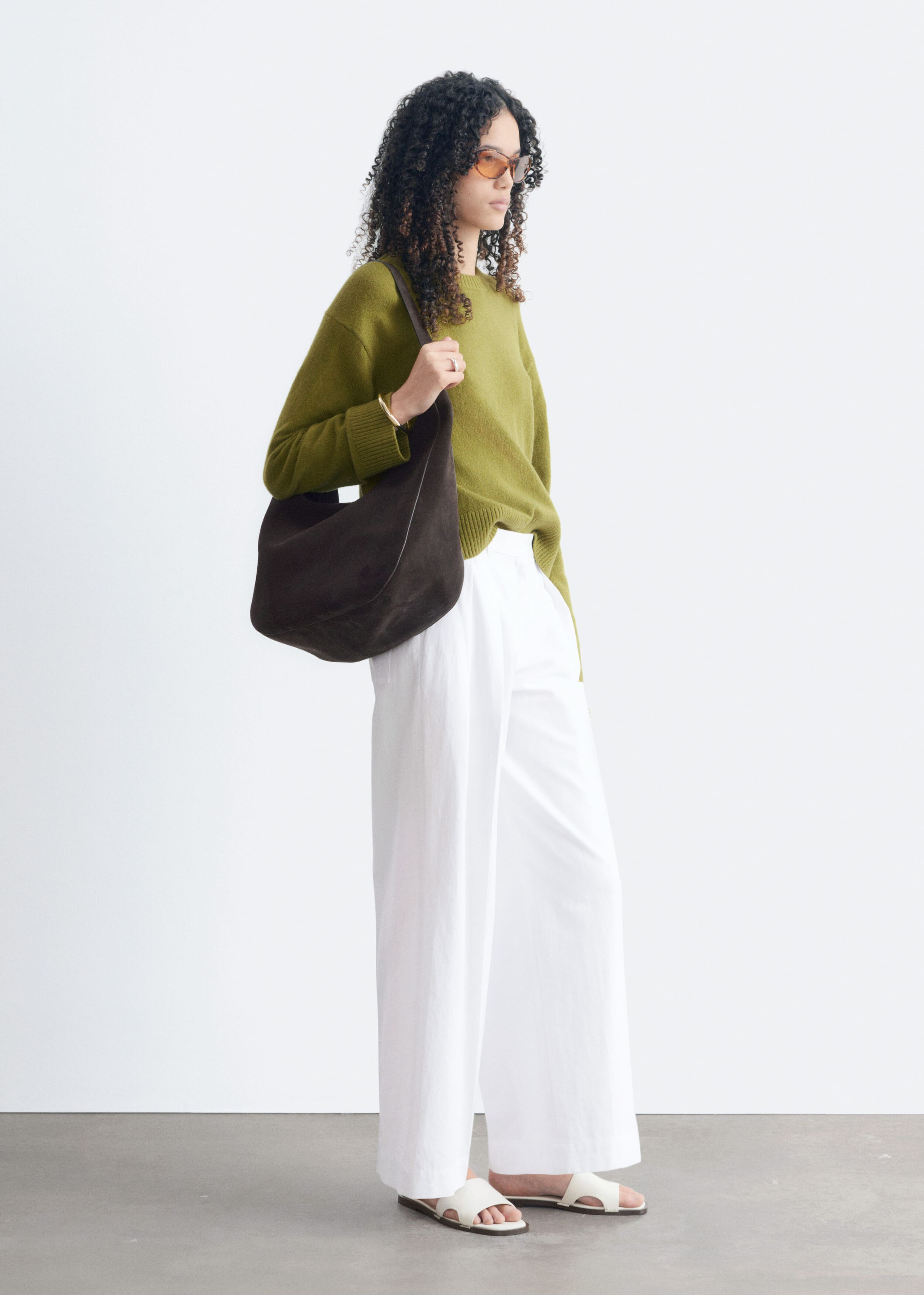 Boxy Knit Jumper - Dark Brown - Lookbook