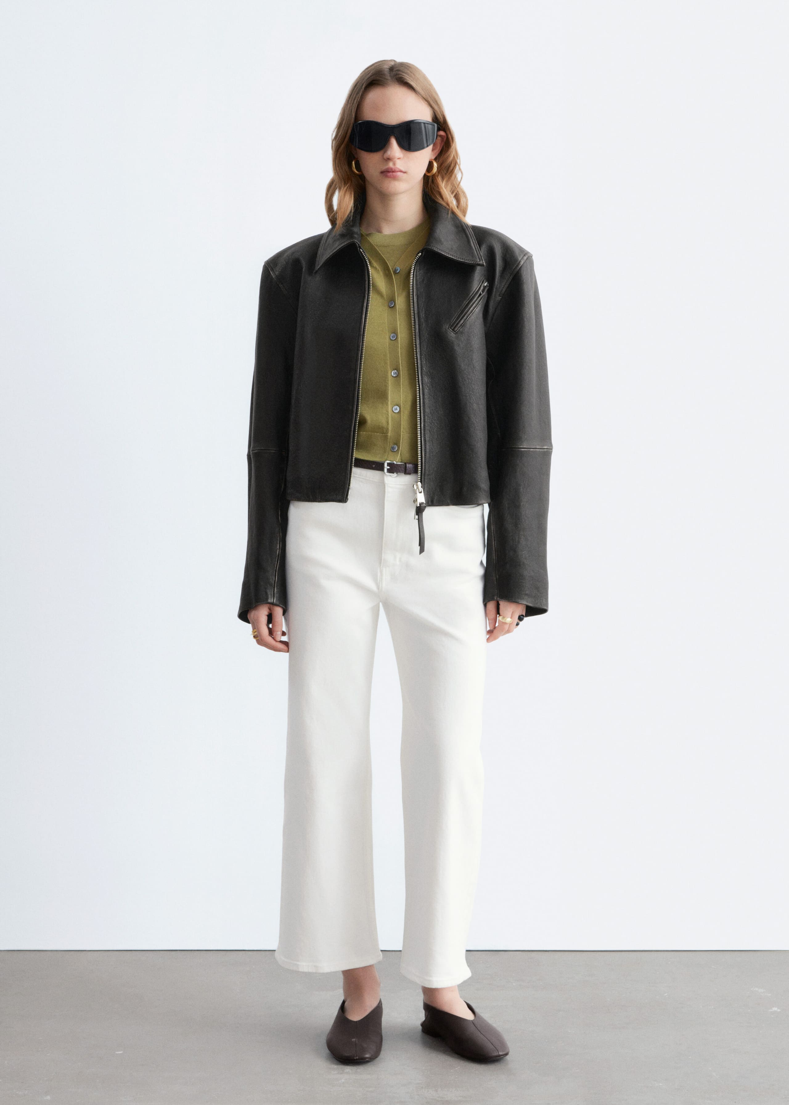 Image of Verkürzte Jeans mit weitem Bein