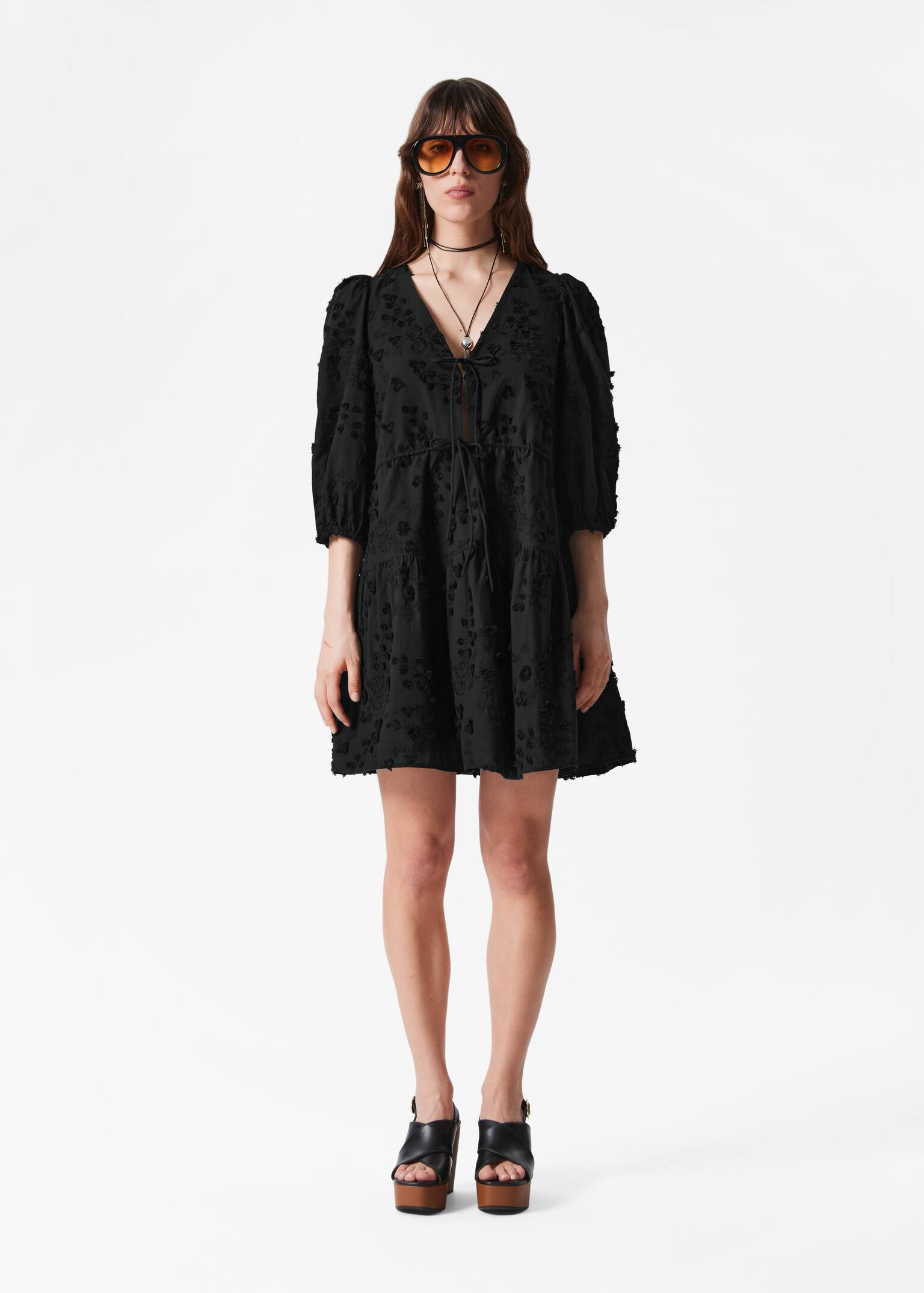 Minivestido bordado - Negro/Crema