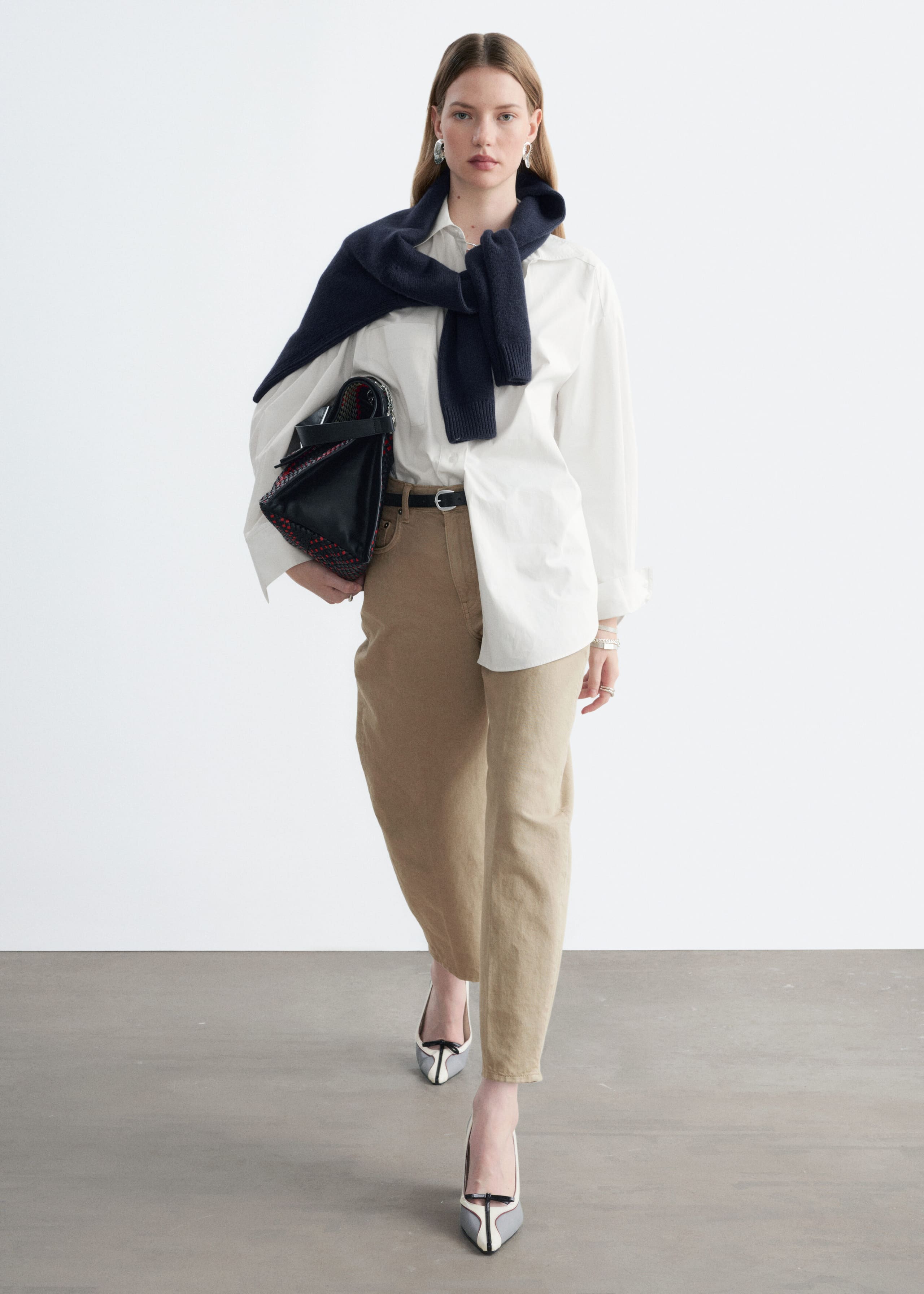 Barrel-Leg Ankle Jeans - Beige - Lookbook