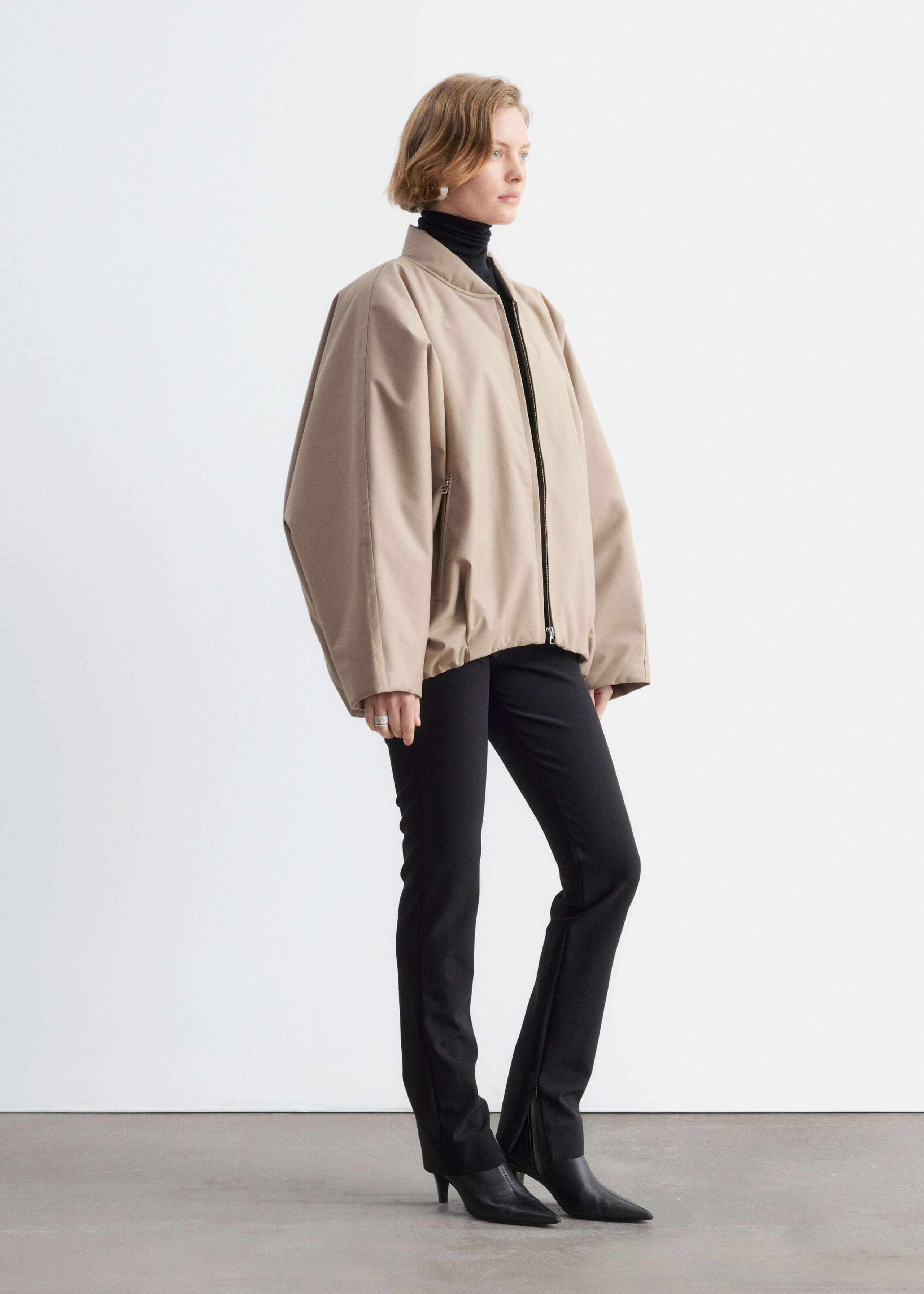 Oversized wollen bomberjack - Beige - Lookbook