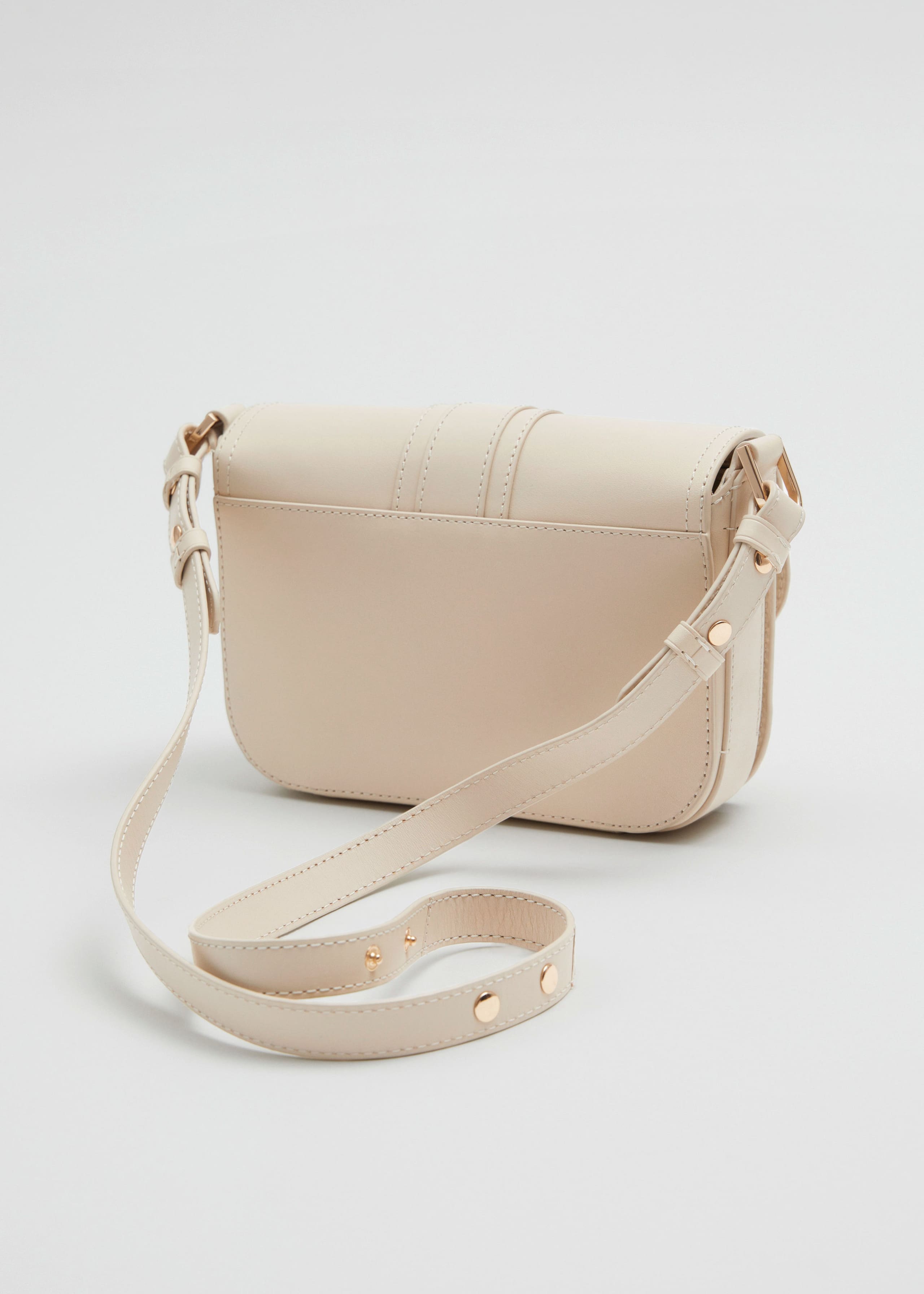SoftLeatherCrossbodyBag - Vanilla - Natura morta