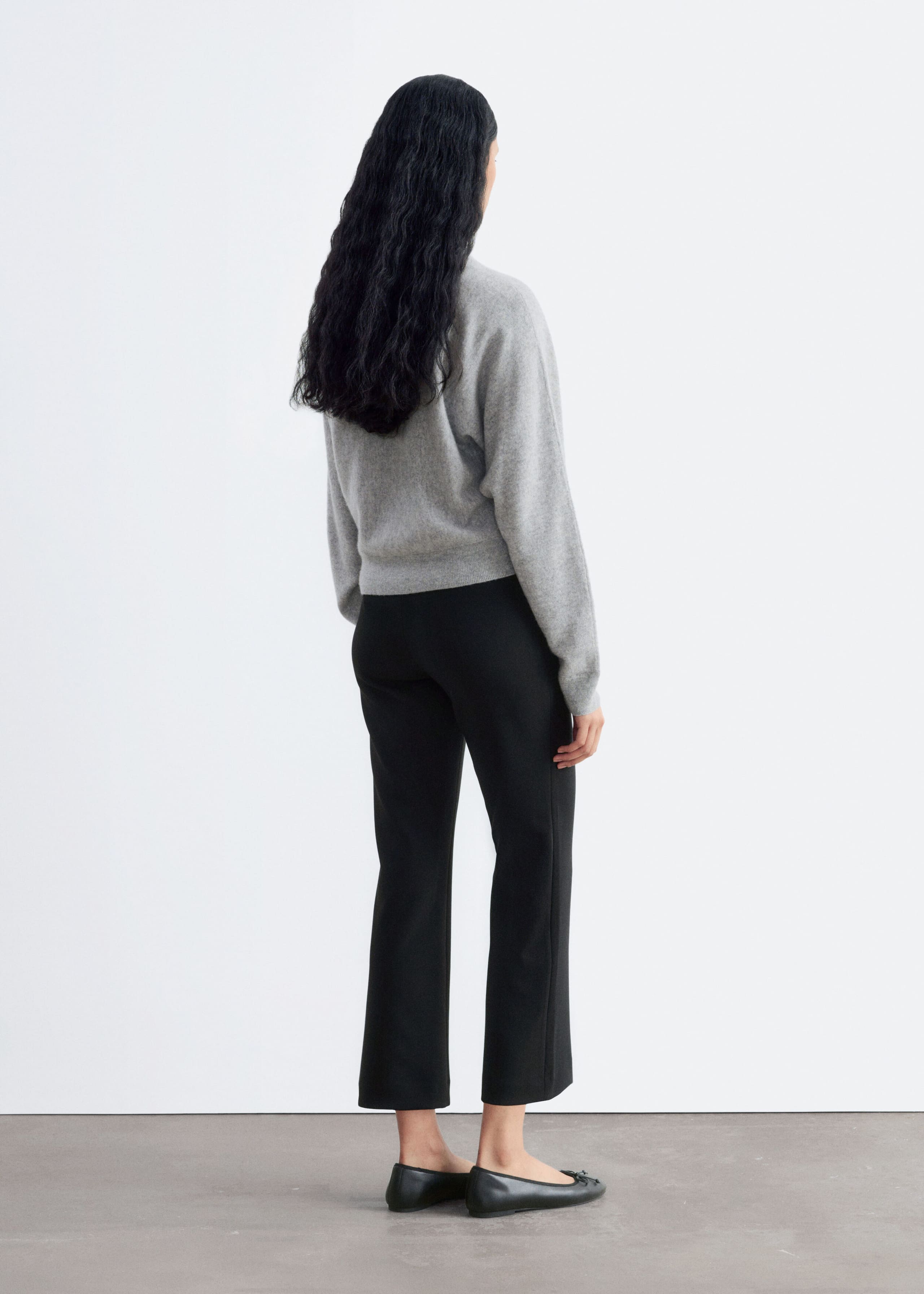 Cropped Kick Flare Trousers - Black - Lookbook
